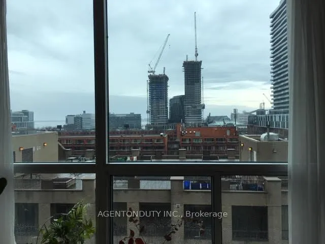 Photo 13 of Unit 930, 109 Front Street E, Toronto, Waterfront Communities — HOMEH