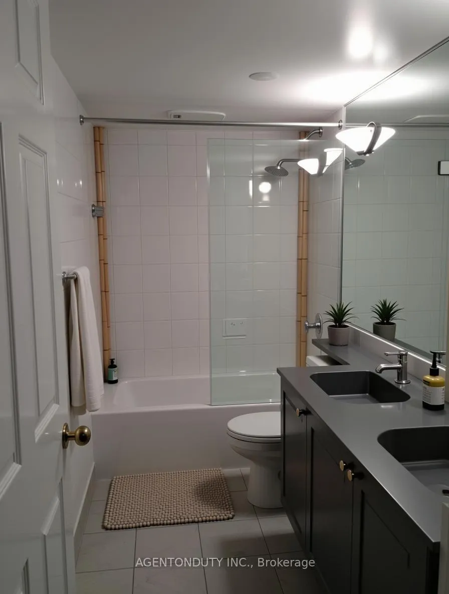 Photo 16 of Unit 930, 109 Front Street E, Toronto, Waterfront Communities — HOMEH