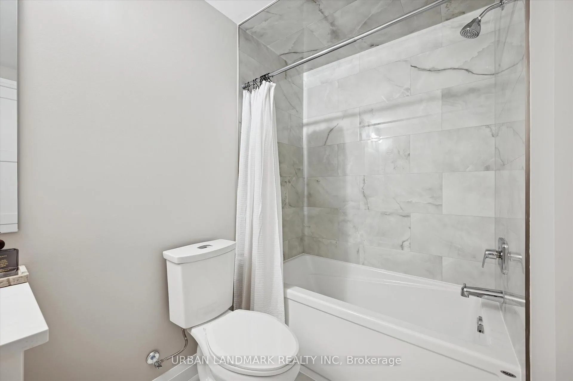 Photo 12 of Unit 712, 93 Arthur Street S, Guelph, St. Patrick's Ward — HOMEH