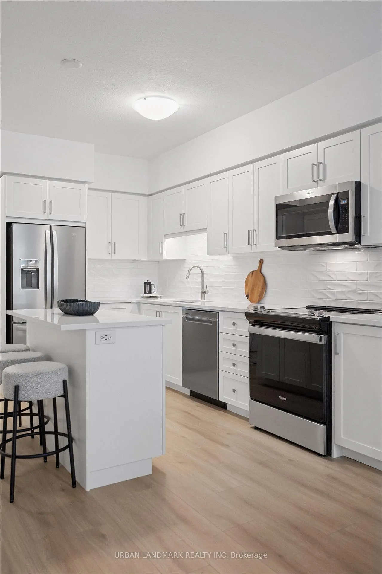 Photo 17 of Unit 712, 93 Arthur Street S, Guelph, St. Patrick's Ward — HOMEH