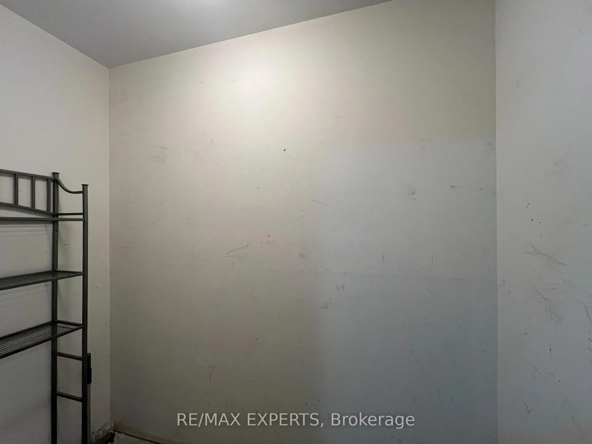 Photo 7 of Unit 1005, 100 Garment Street, Kitchener — HOMEH