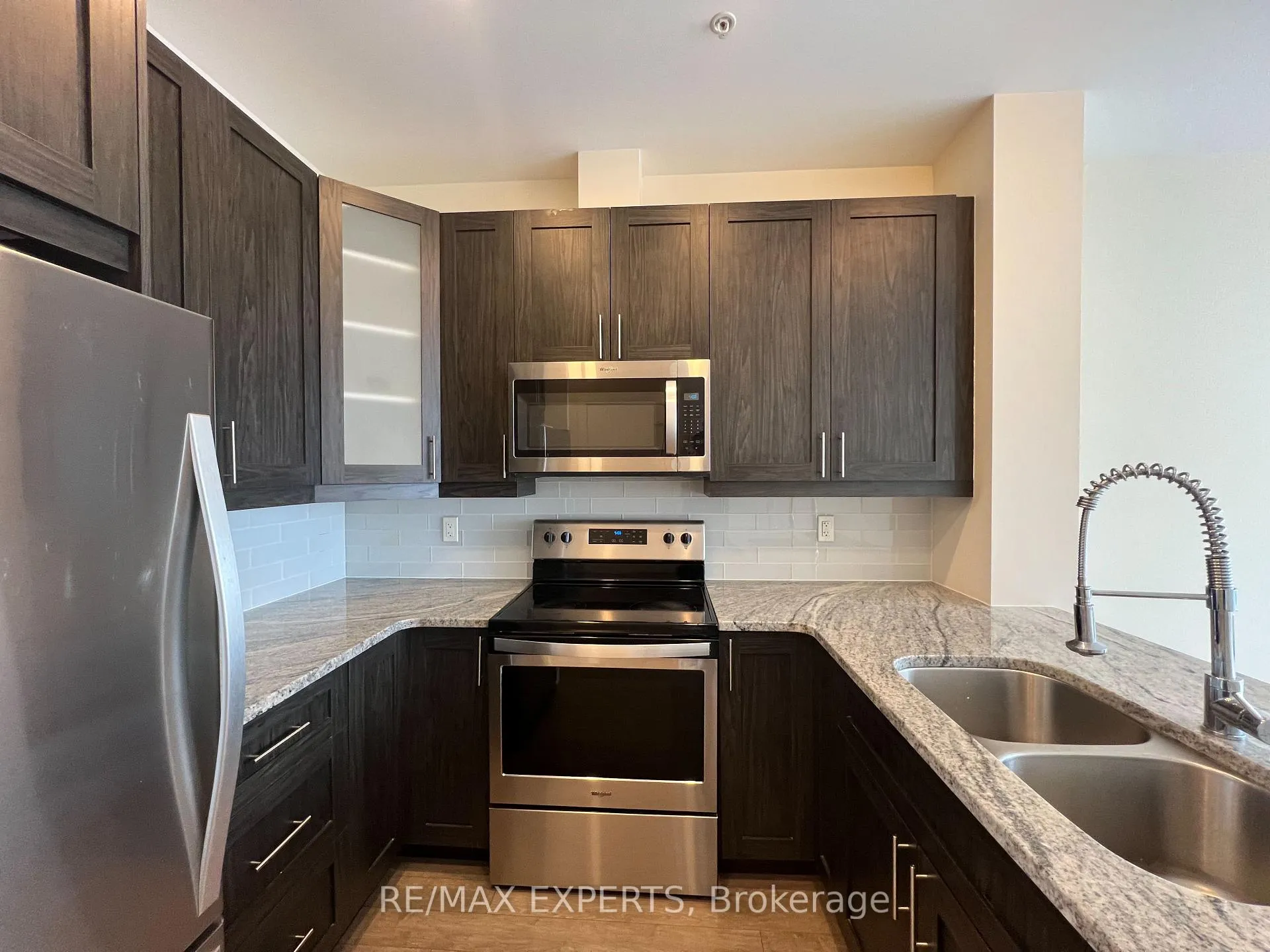 Photo 11 of Unit 1005, 100 Garment Street, Kitchener — HOMEH