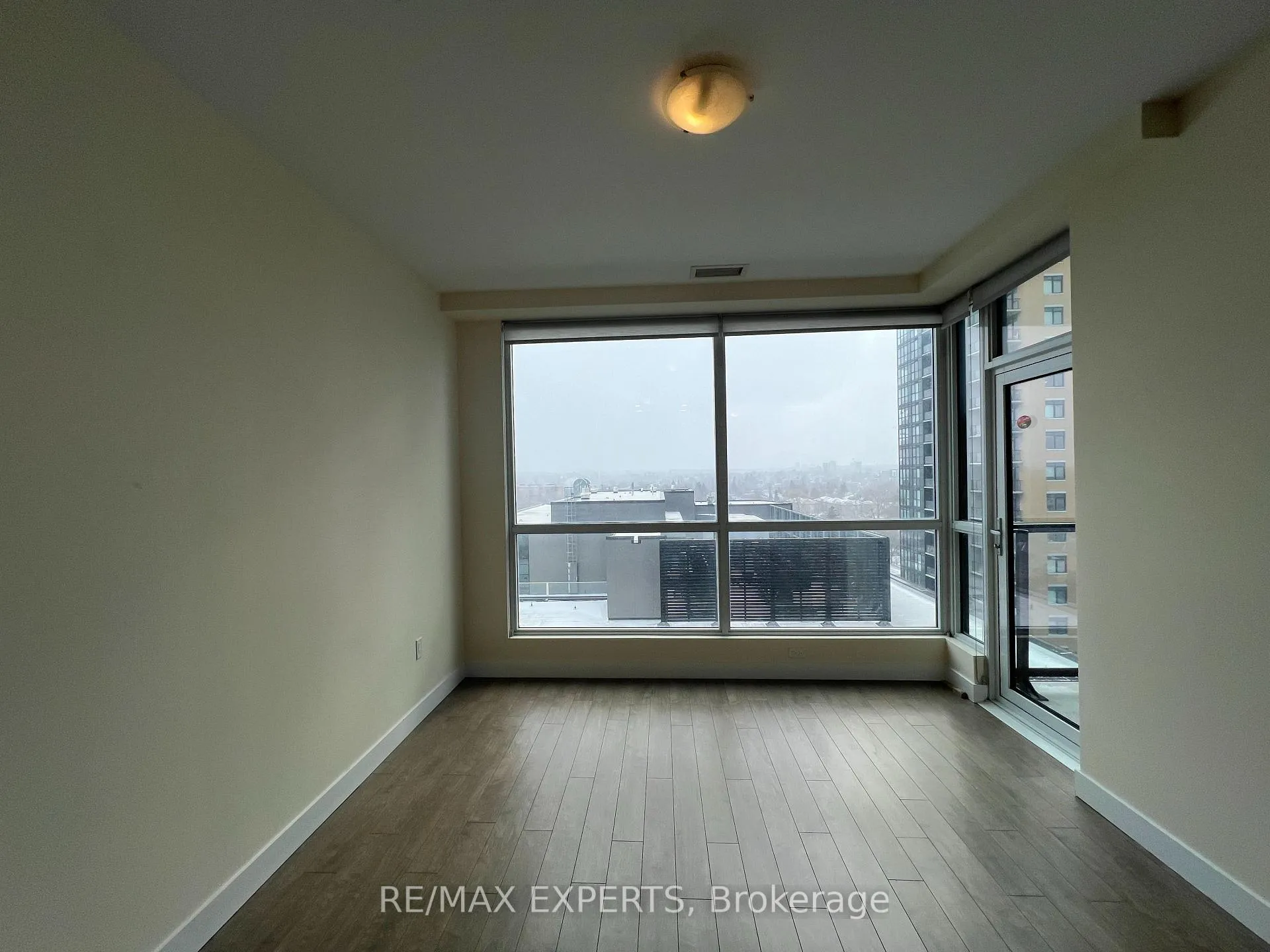 Photo 17 of Unit 1005, 100 Garment Street, Kitchener — HOMEH