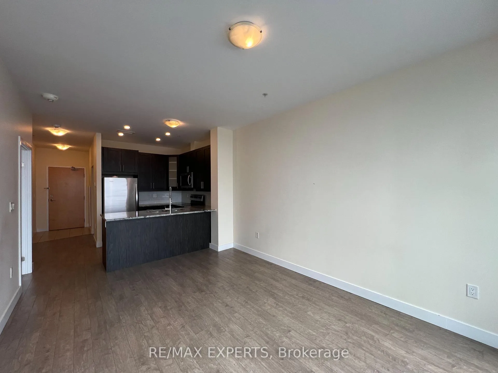 Photo 23 of Unit 1005, 100 Garment Street, Kitchener — HOMEH
