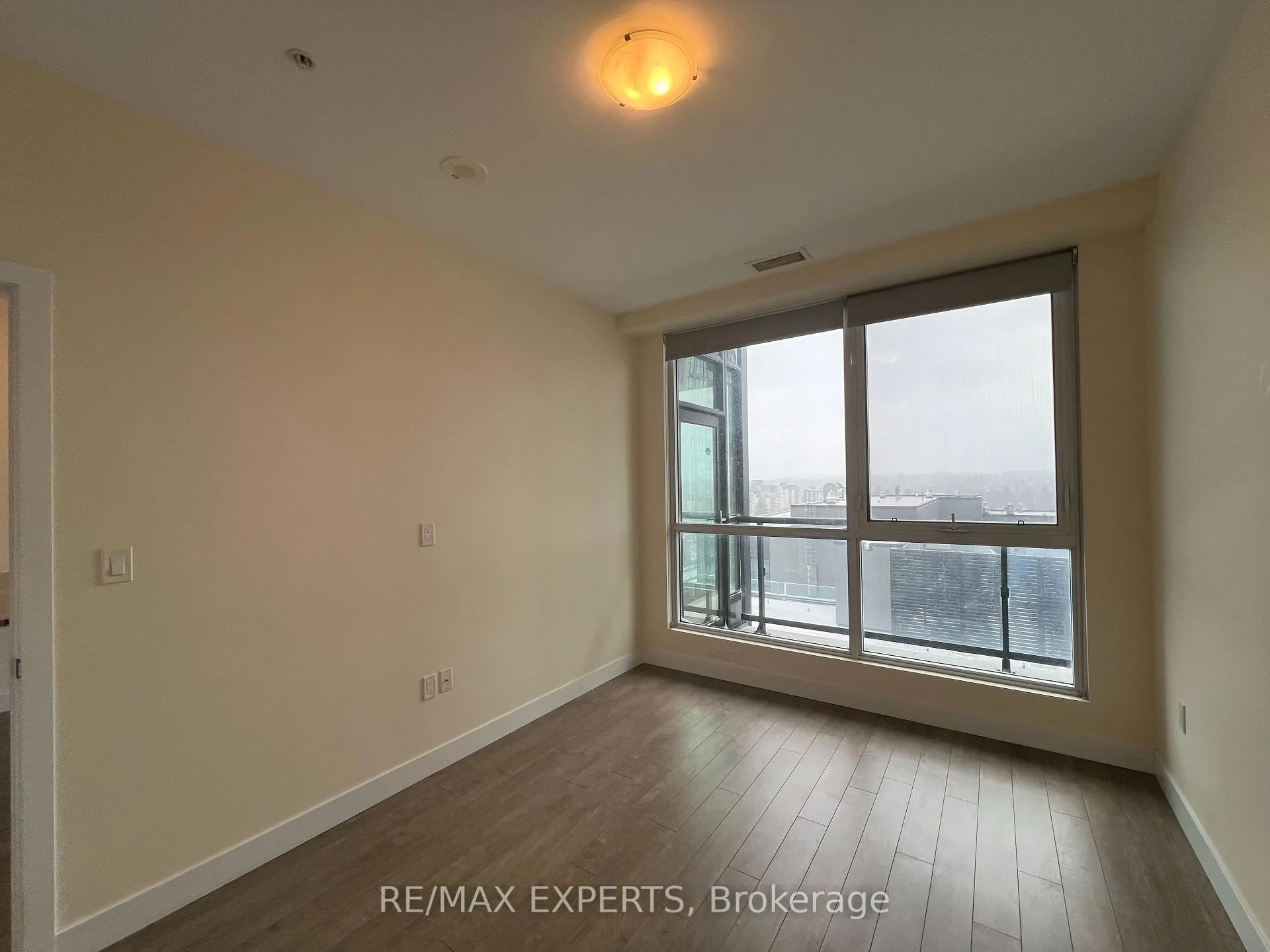 Photo 32 of Unit 1005, 100 Garment Street, Kitchener — HOMEH