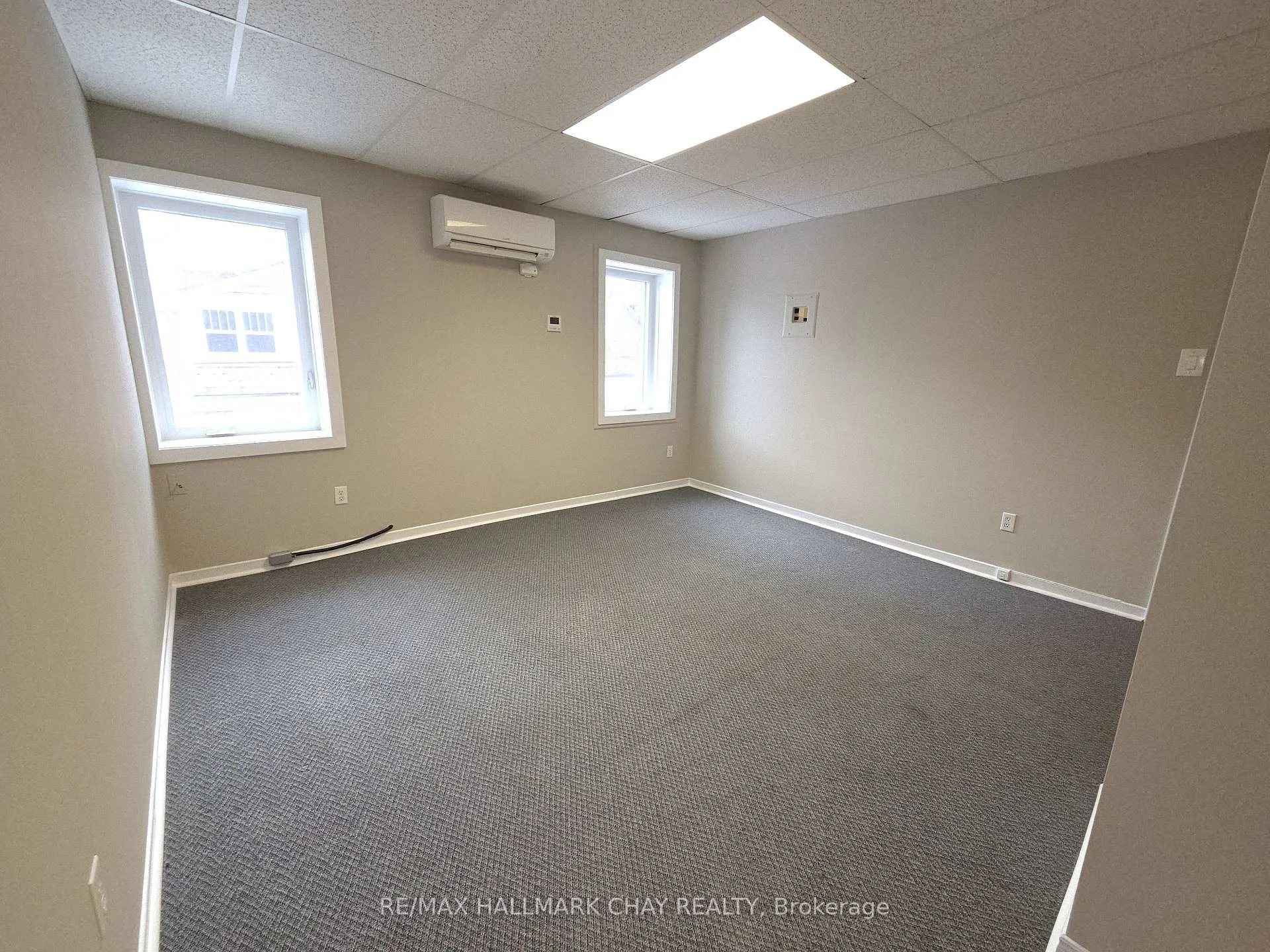 Photo 7 of Unit 8, 58 Queen Street W, Springwater, Elmvale — HOMEH