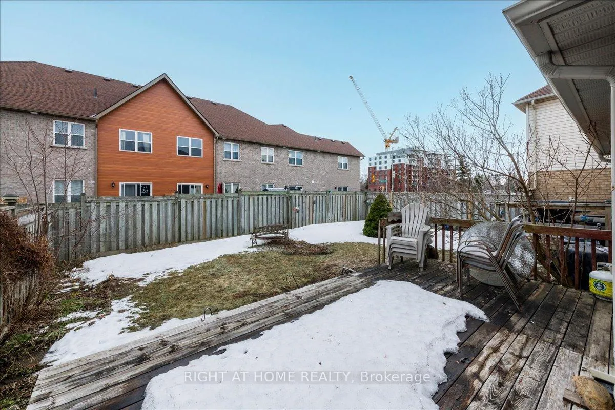 Photo 19 of 142 Leslie Avenue, Barrie, Holly — HOMEH
