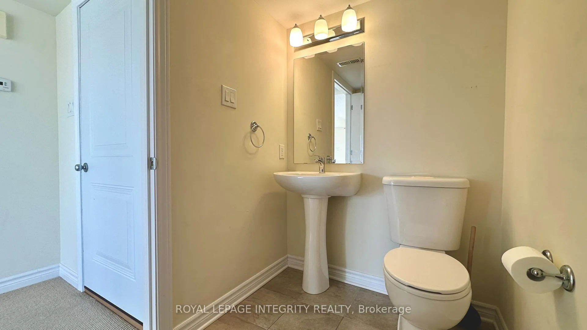 Photo 5 of 522 Clearbrook Drive, Ottawa, Barrhaven - Strandherd — HOMEH