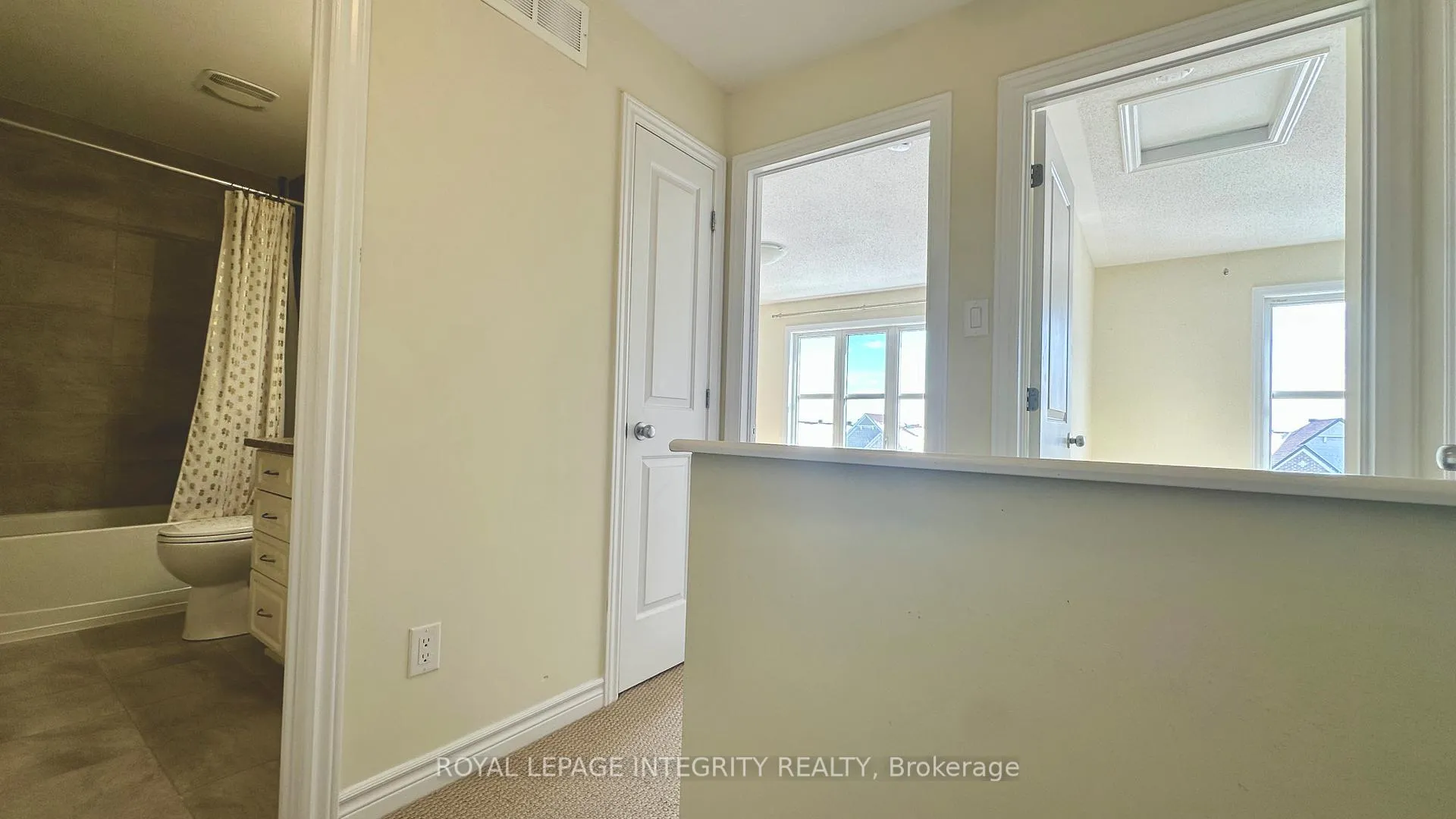 Photo 19 of 522 Clearbrook Drive, Ottawa, Barrhaven - Strandherd — HOMEH
