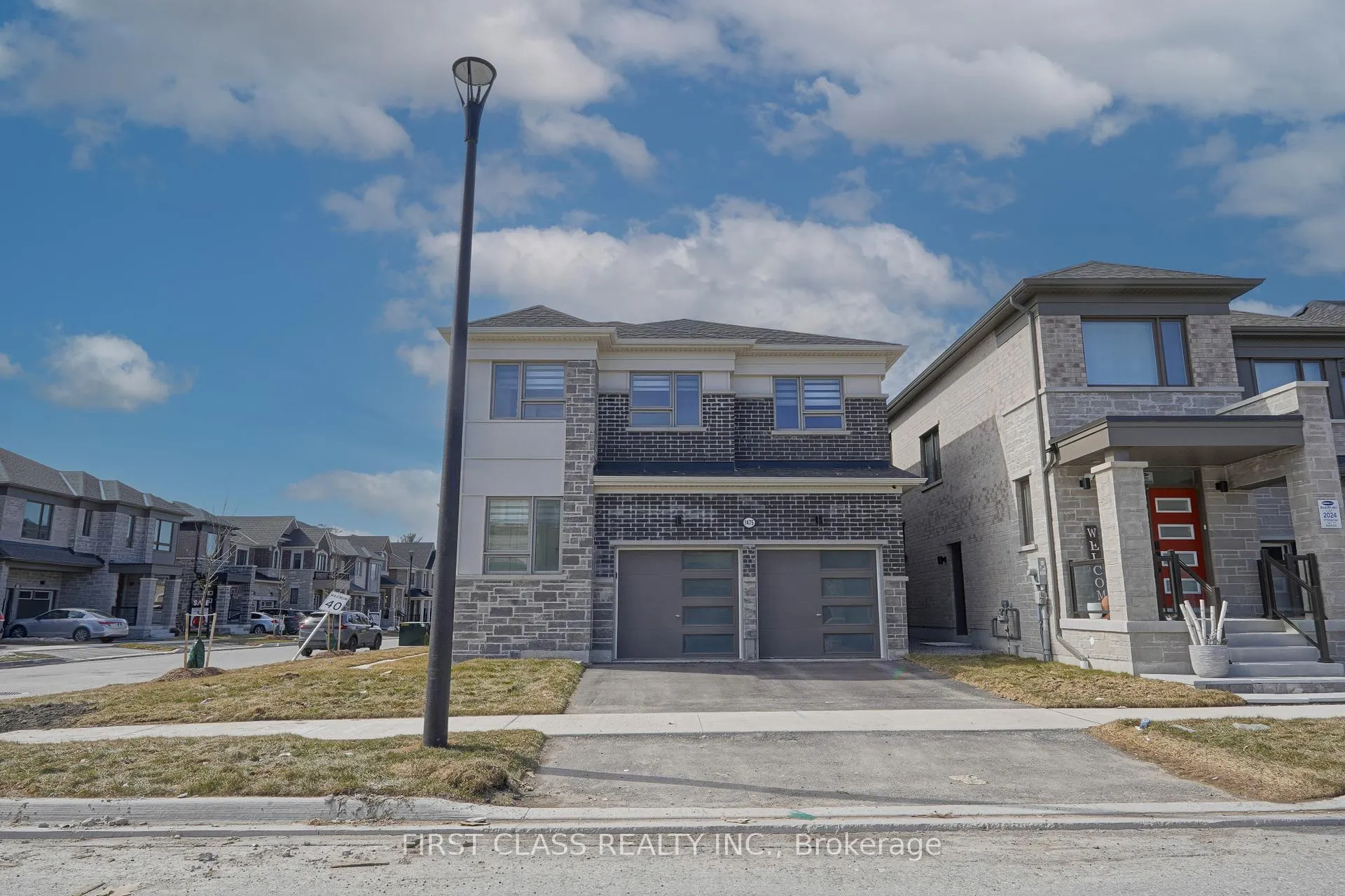 Photo 2 of 1475 mockingbird Square, Pickering, Rural Pickering — HOMEH