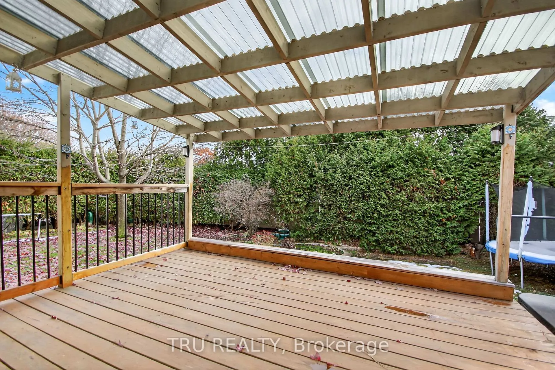 Photo 40 of 12 Apache Crescent, Ottawa, City View/Skyline/Fisher Heights/Parkwood Hills — HOMEH