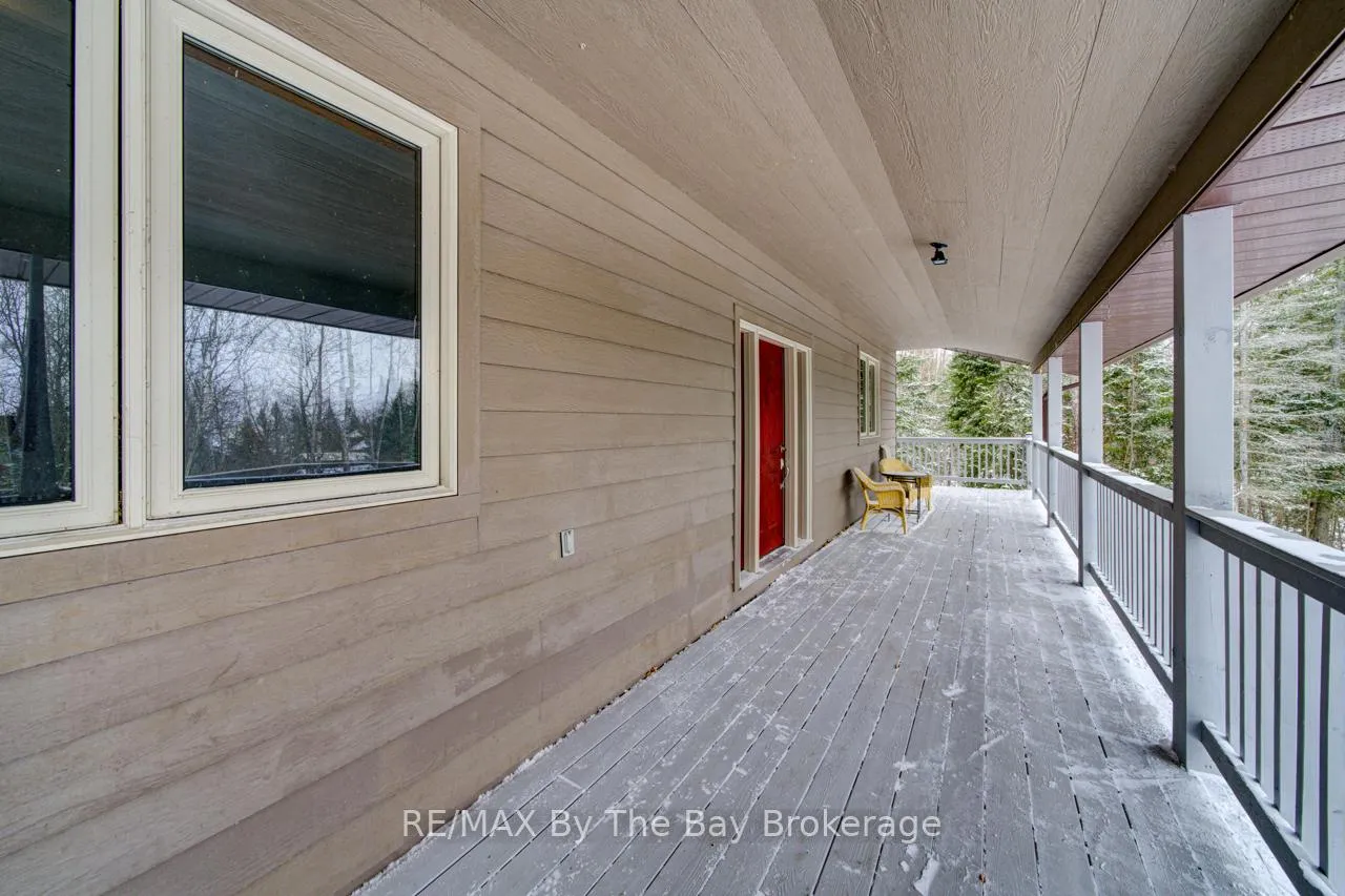 Photo 3 of 397 Silver Birch Drive, Tiny, Rural Tiny — HOMEH