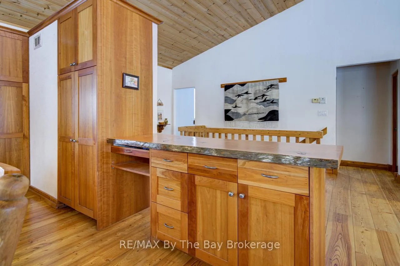 Photo 23 of 397 Silver Birch Drive, Tiny, Rural Tiny — HOMEH