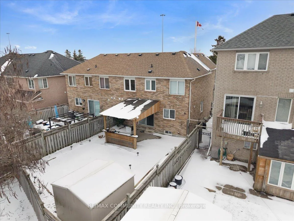 Photo 33 of 88 Mainland Crescent, Vaughan, Vellore Village — HOMEH