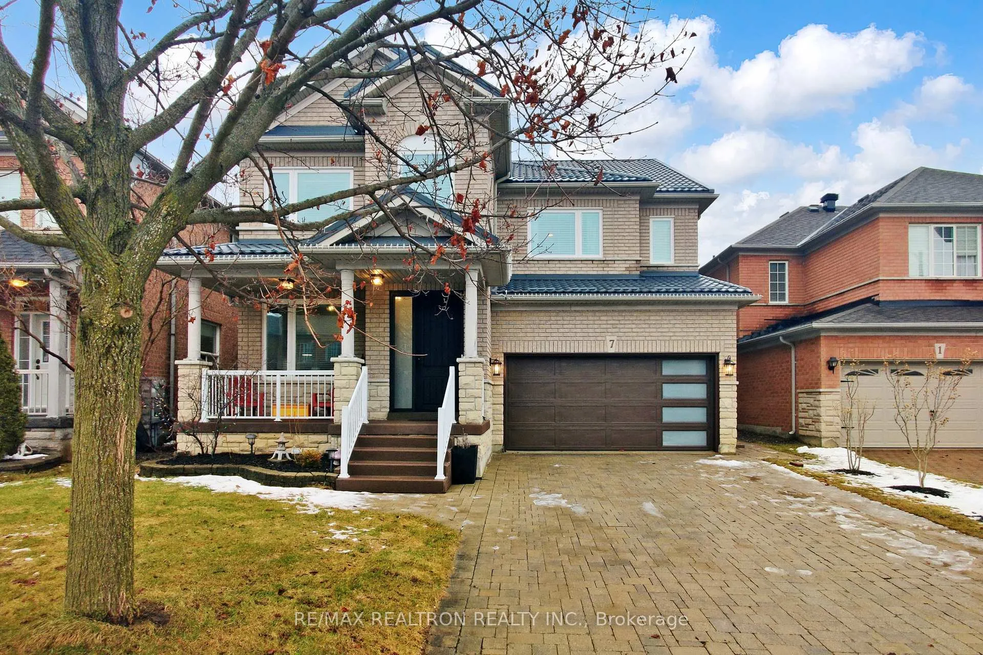 Photo 1 of 7 Honeyview Street, Vaughan, Patterson — HOMEH