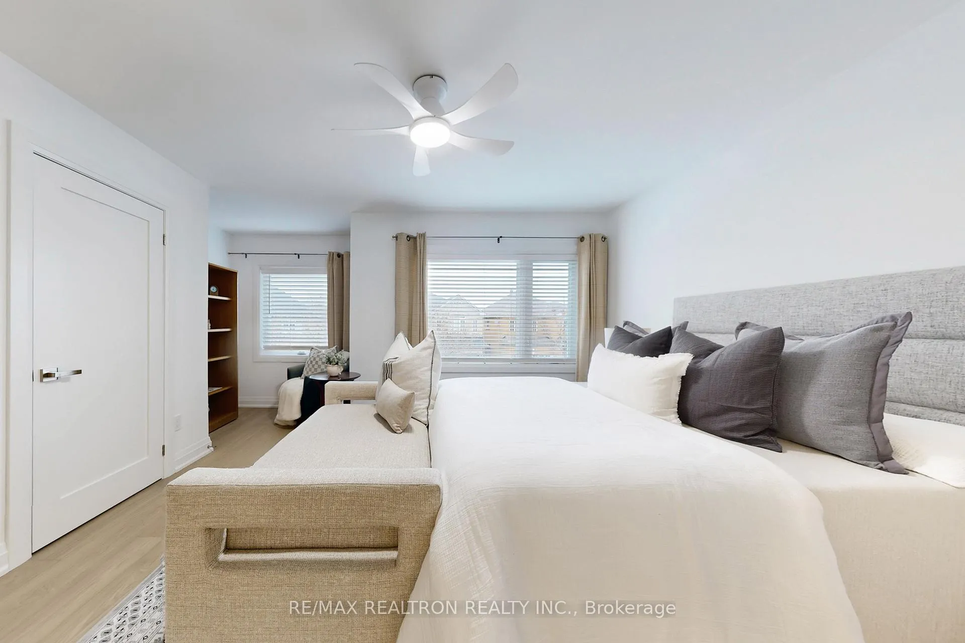 Photo 35 of 7 Honeyview Street, Vaughan, Patterson — HOMEH