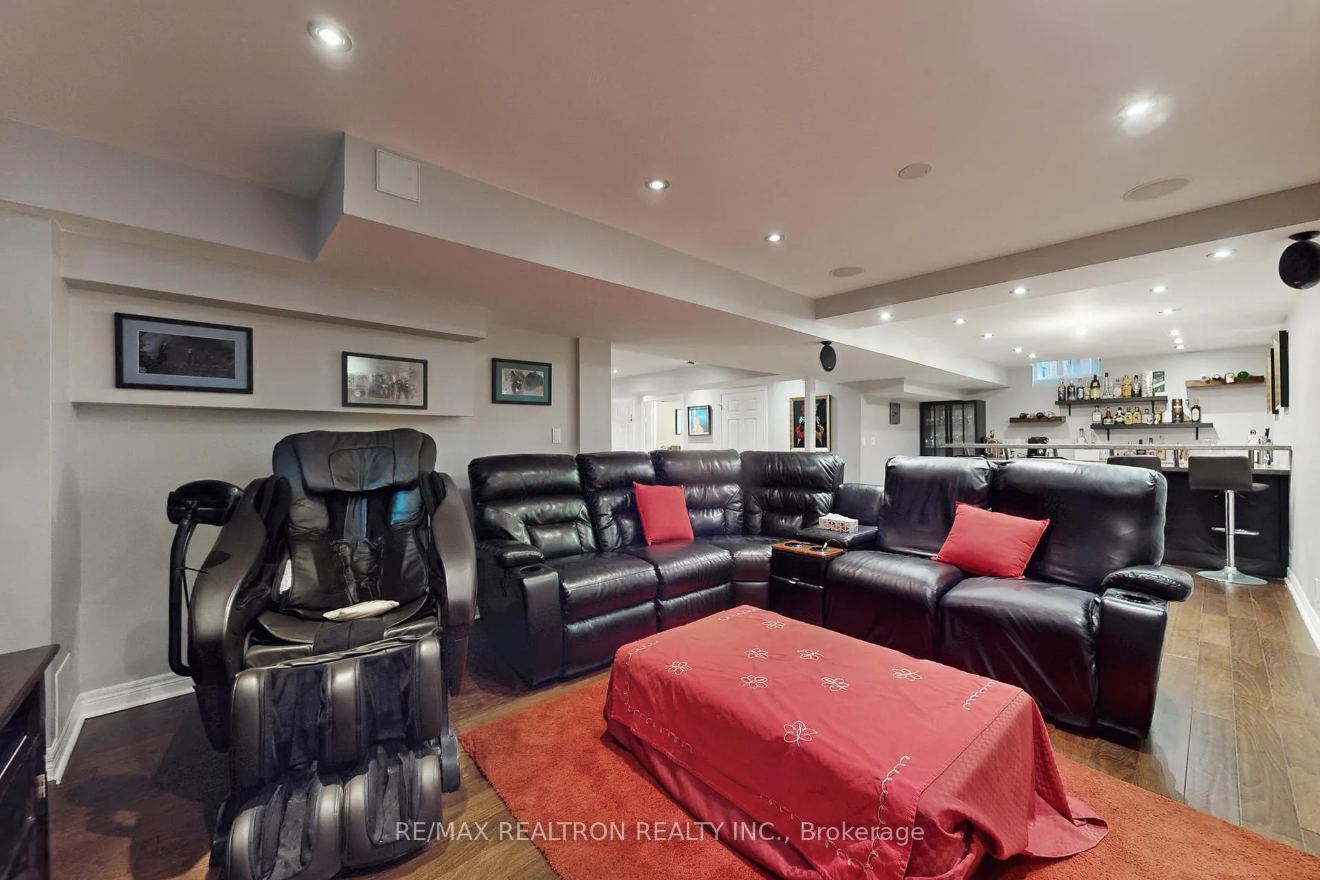 Photo 37 of 7 Honeyview Street, Vaughan, Patterson — HOMEH