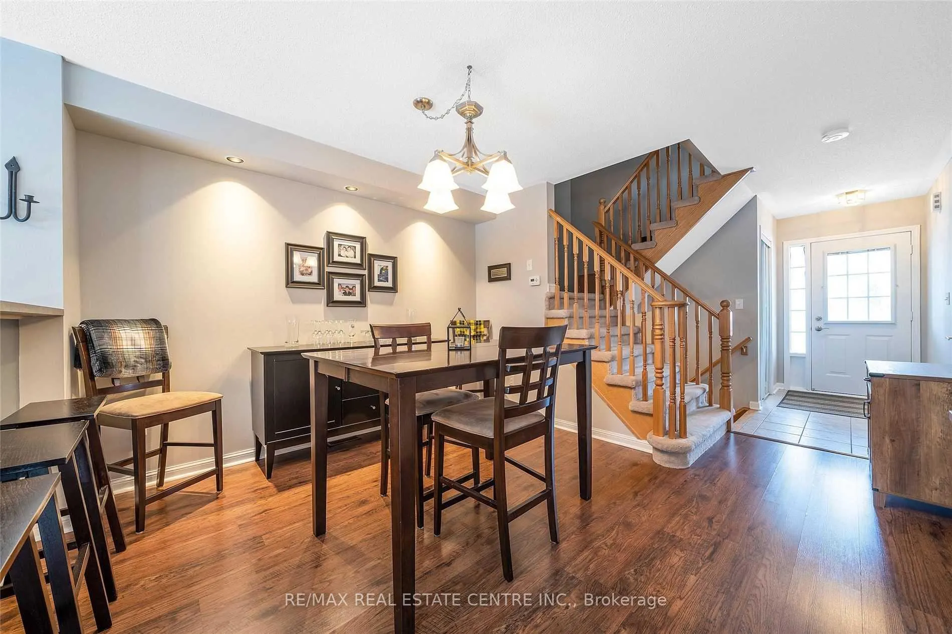 Photo 6 of 1024 Barclay Circle, Milton, Beaty — HOMEH