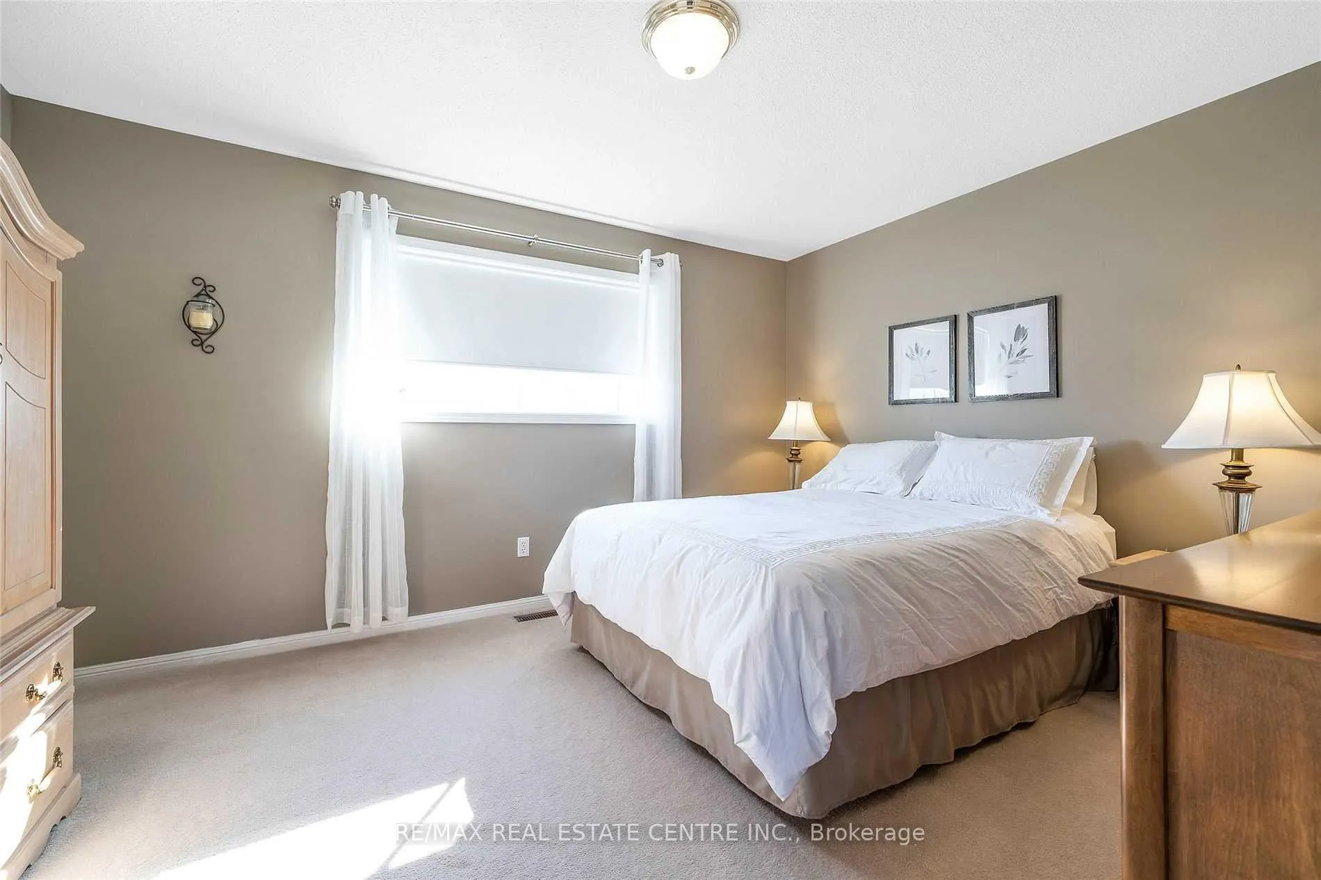 Photo 9 of 1024 Barclay Circle, Milton, Beaty — HOMEH