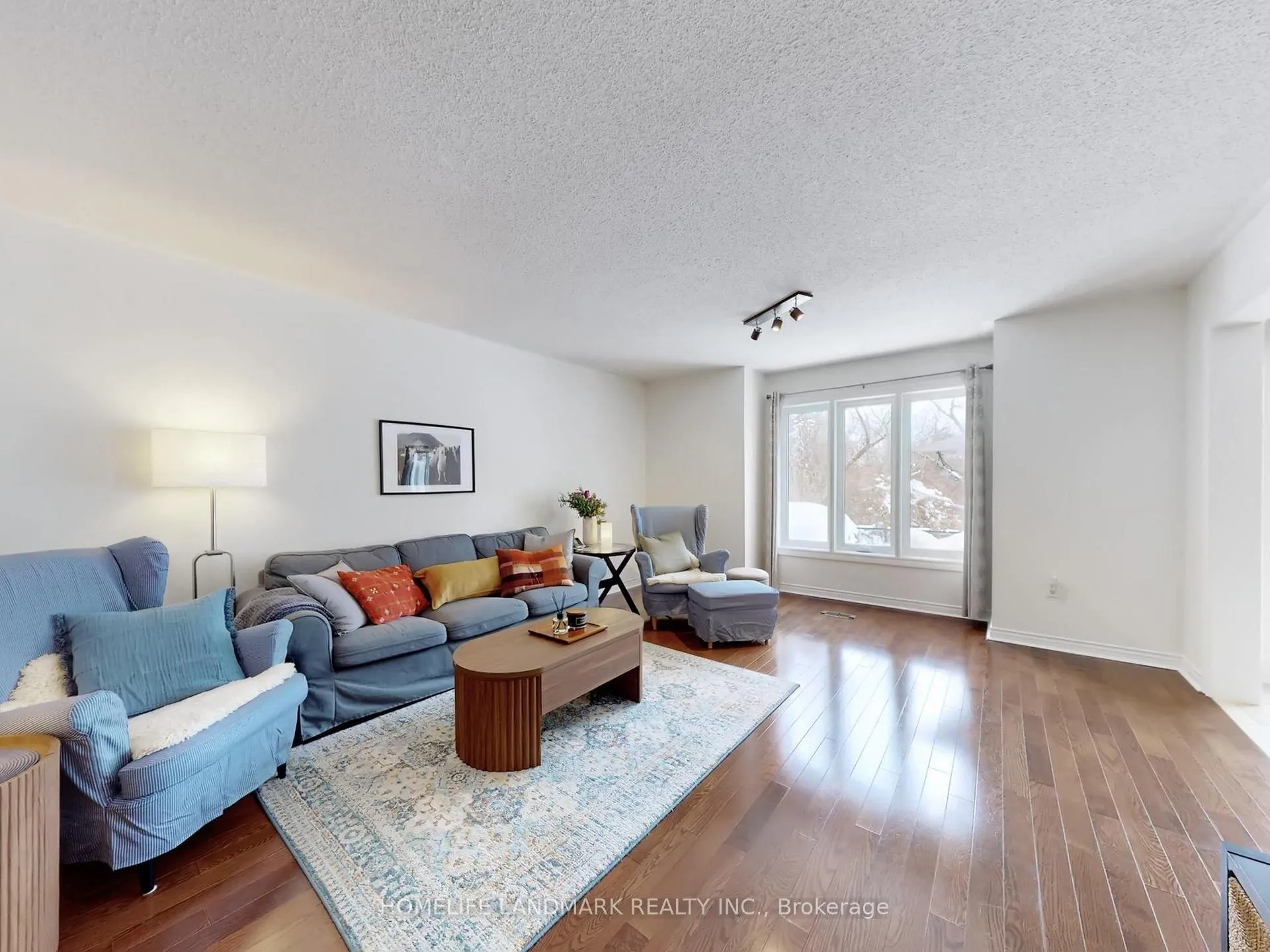 Photo 1 of 156 Pressed Brick Drive, Brampton, Brampton North — HOMEH