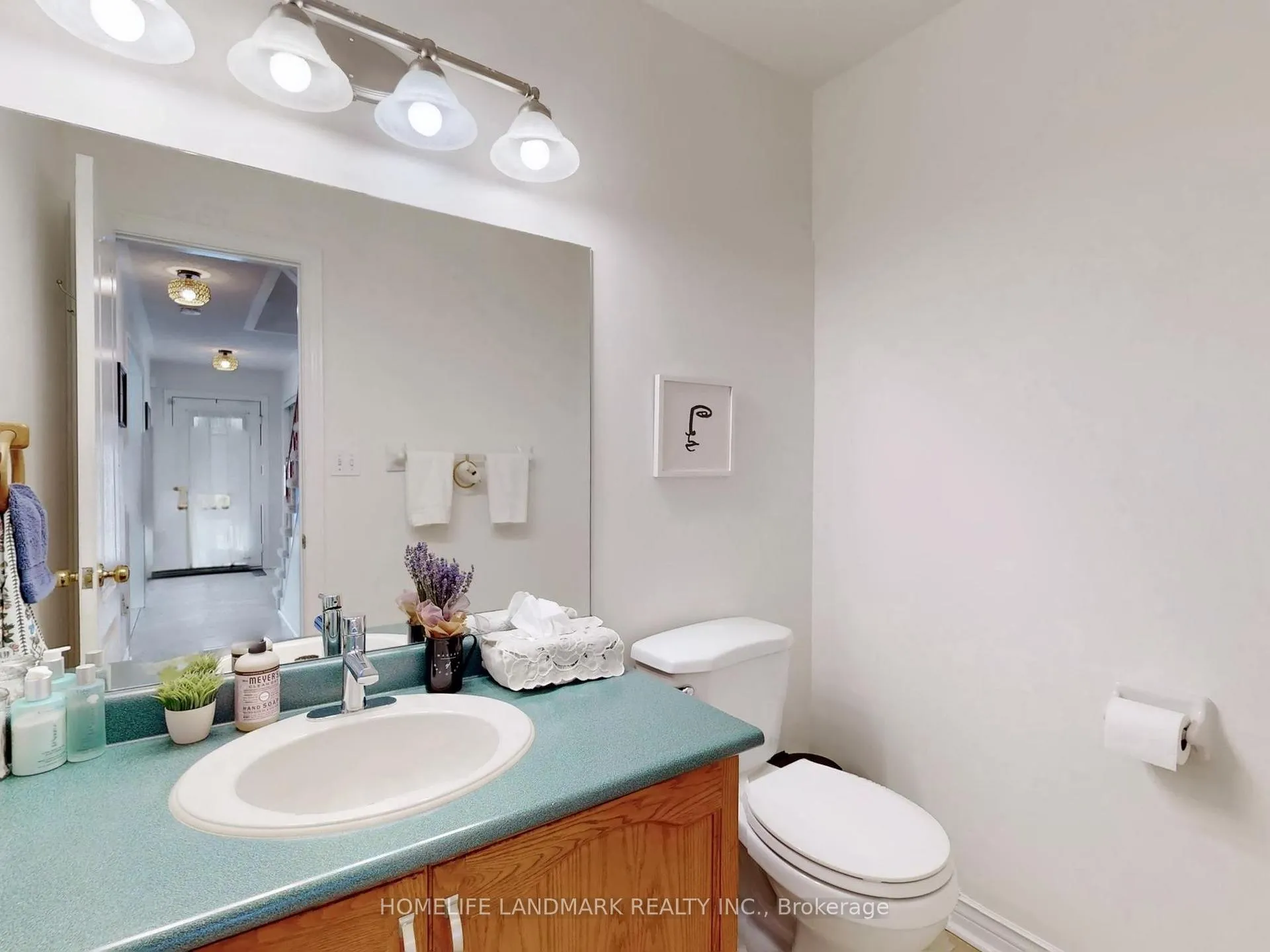 Photo 12 of 156 Pressed Brick Drive, Brampton, Brampton North — HOMEH
