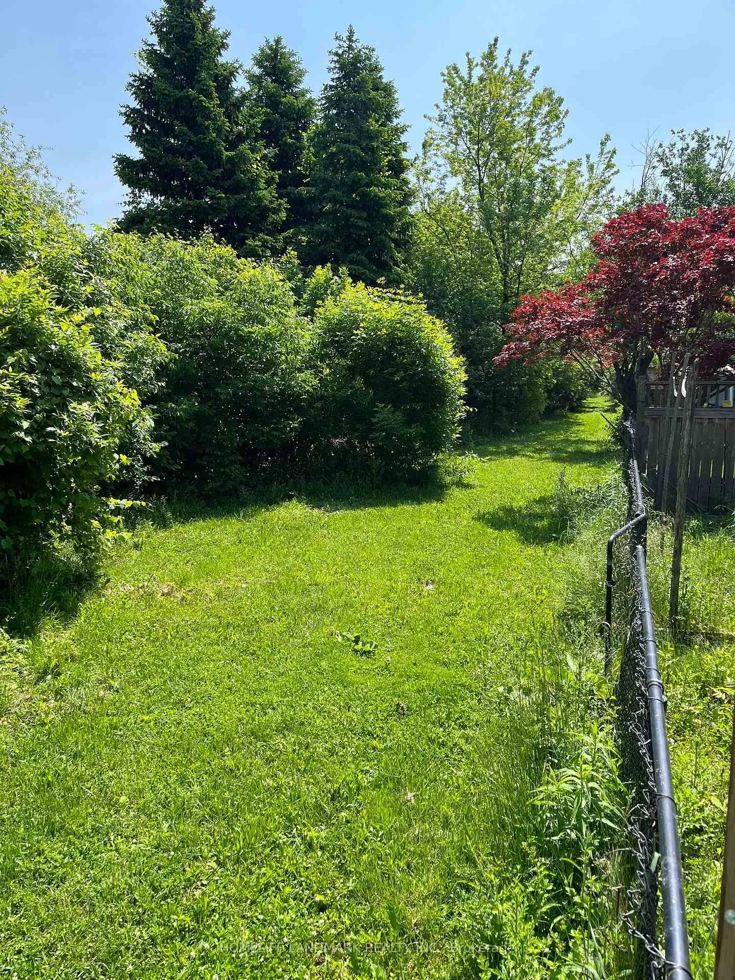 Photo 35 of 156 Pressed Brick Drive, Brampton, Brampton North — HOMEH