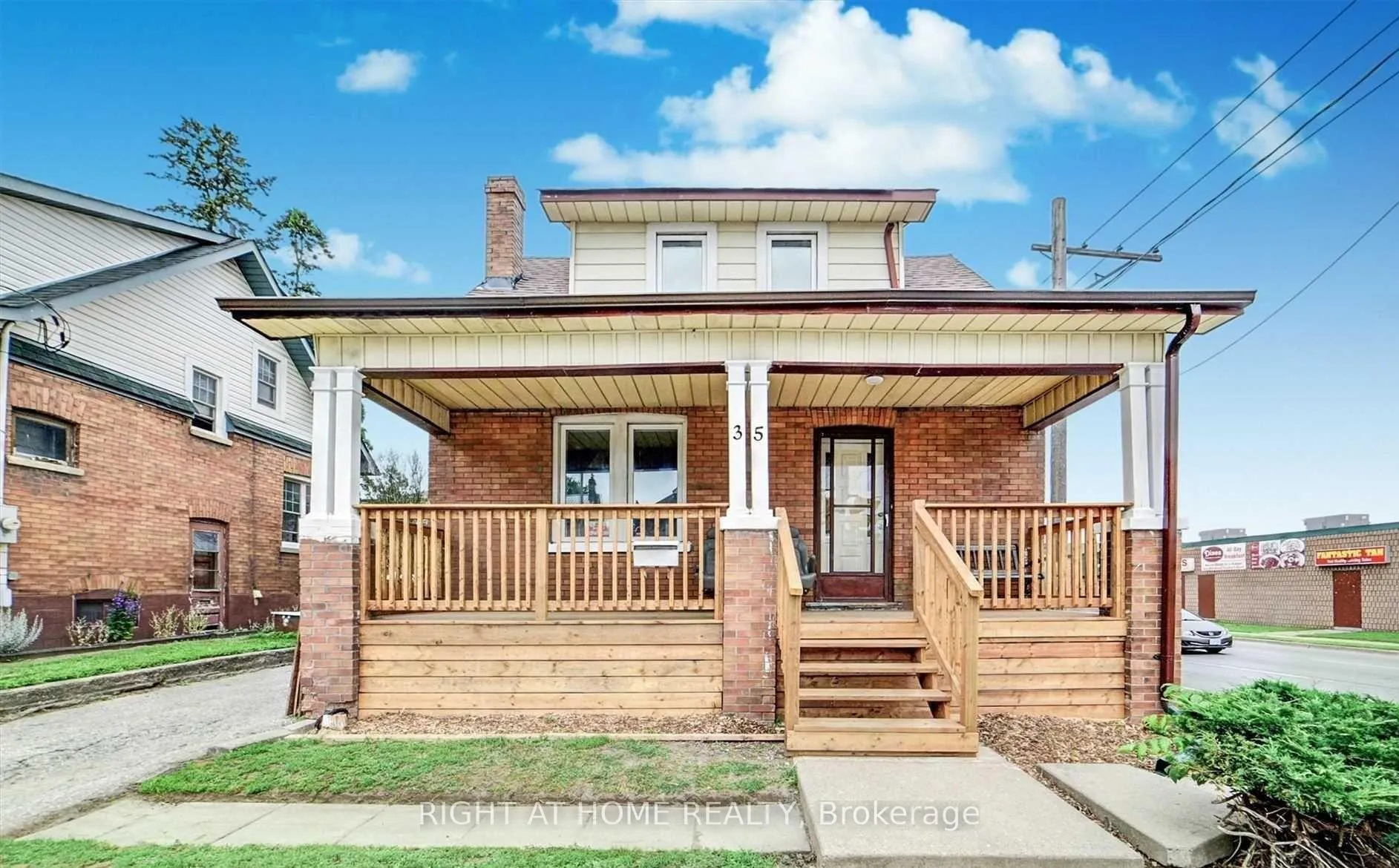 Front of Unit Bsmt, 35 Gibbons Street