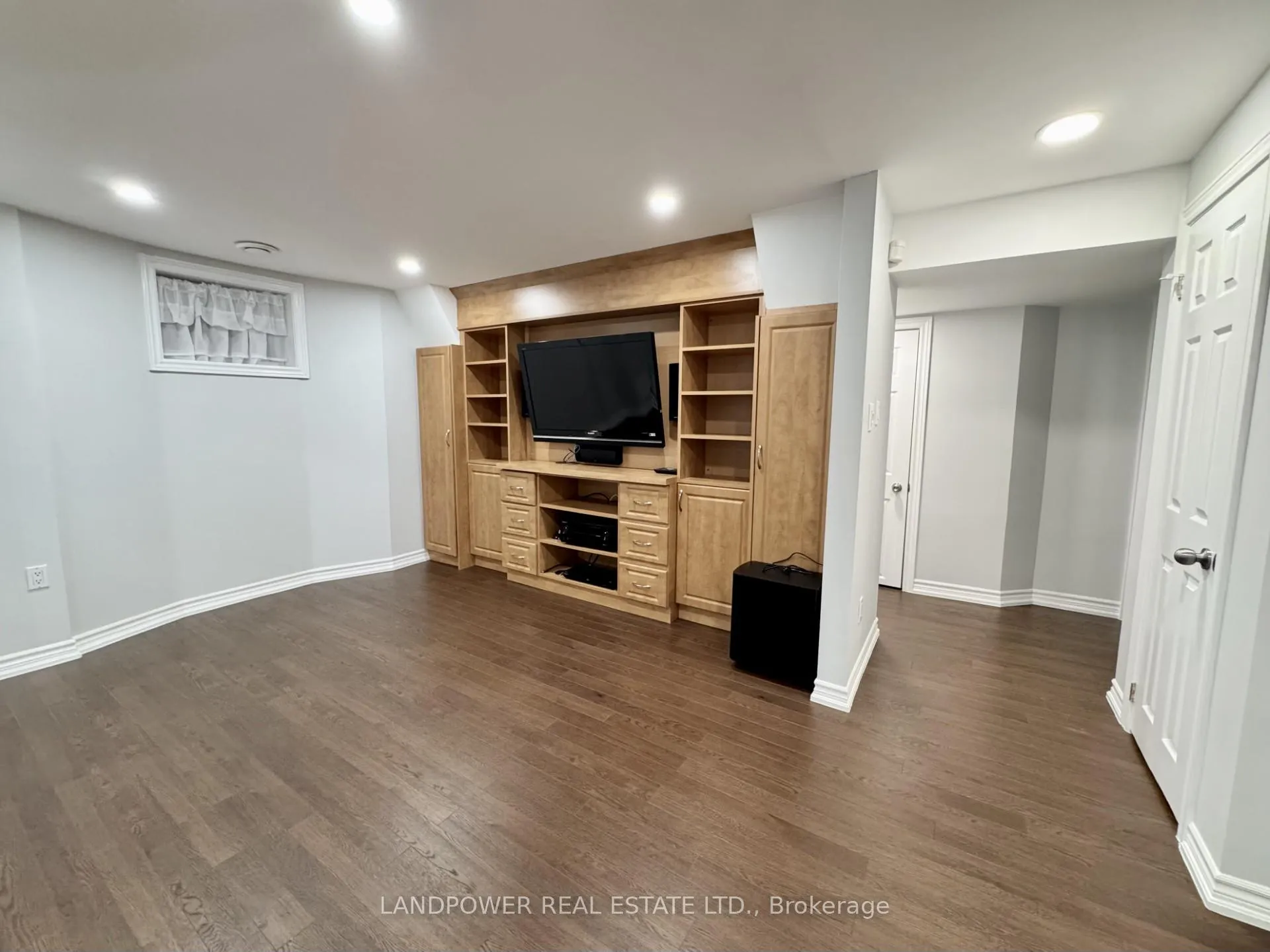 Photo 21 of 167 Silver Arrow Crescent, Vaughan, Maple — HOMEH