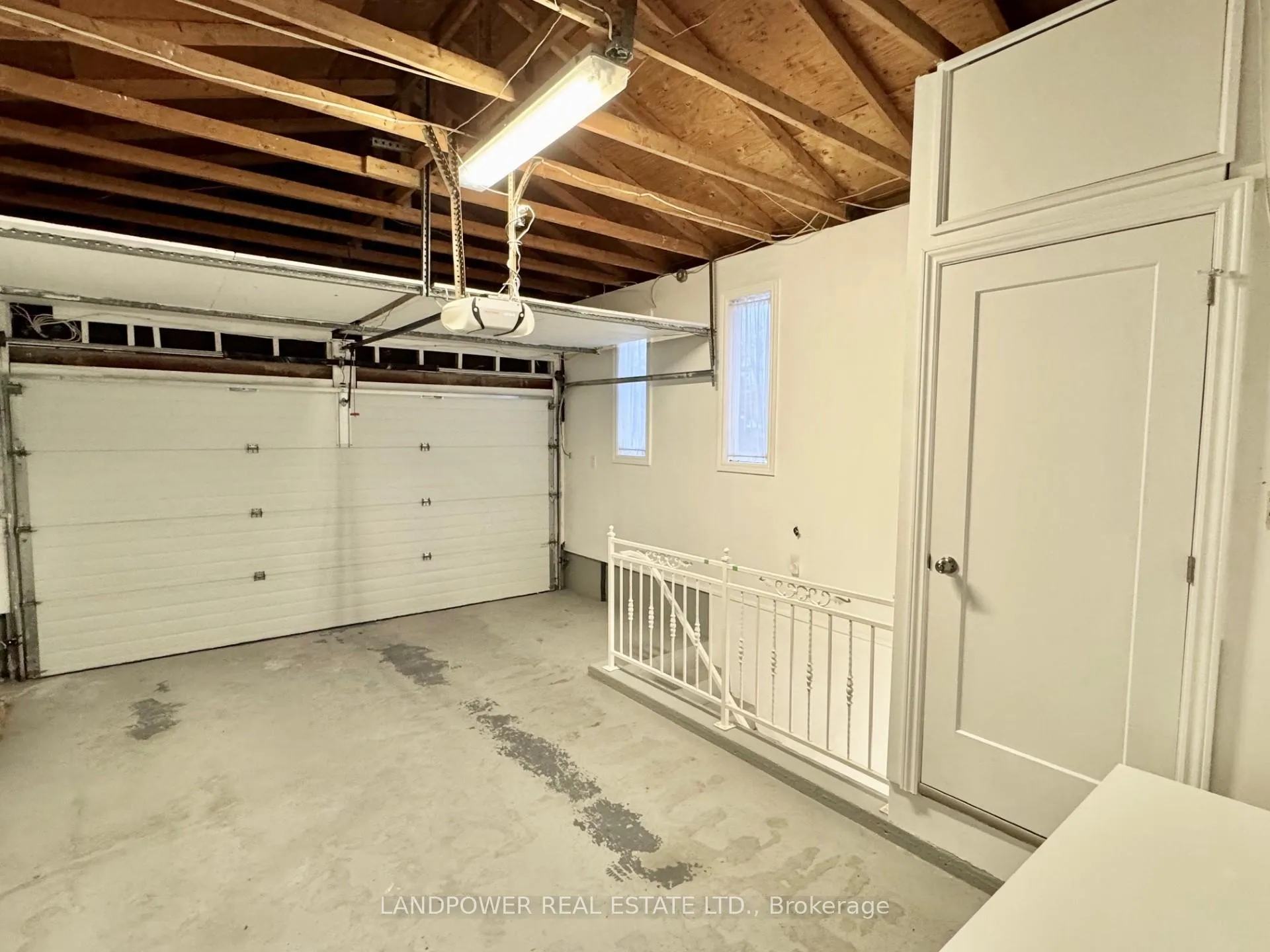 Photo 25 of 167 Silver Arrow Crescent, Vaughan, Maple — HOMEH