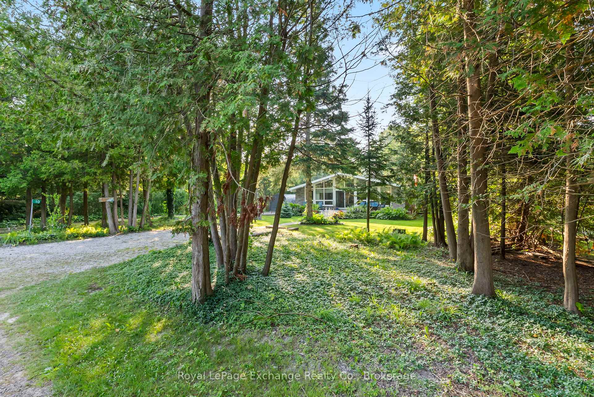 Photo 4 of 10 Jarrell Lane, Kincardine — HOMEH