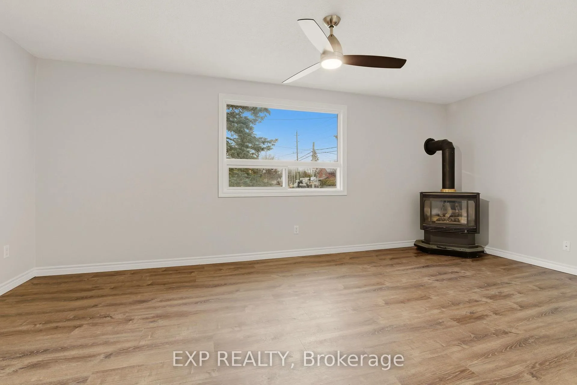 Photo 11 of 226 Spencleys Lane, Peterborough, Ashburnham Ward 4 — HOMEH