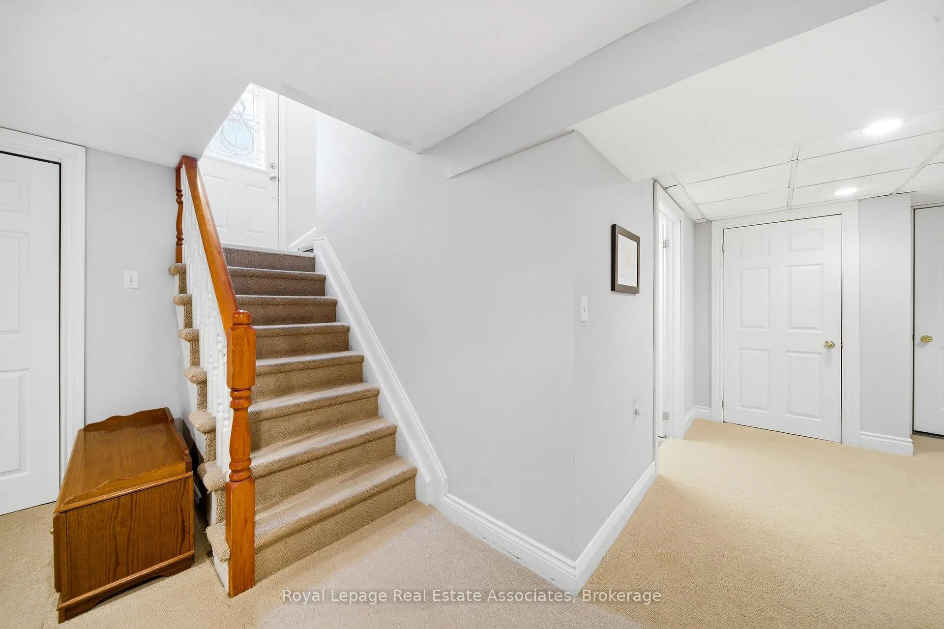 Photo 15 of 4018 Montcalm Crescent, Niagara Falls, Chippawa — HOMEH