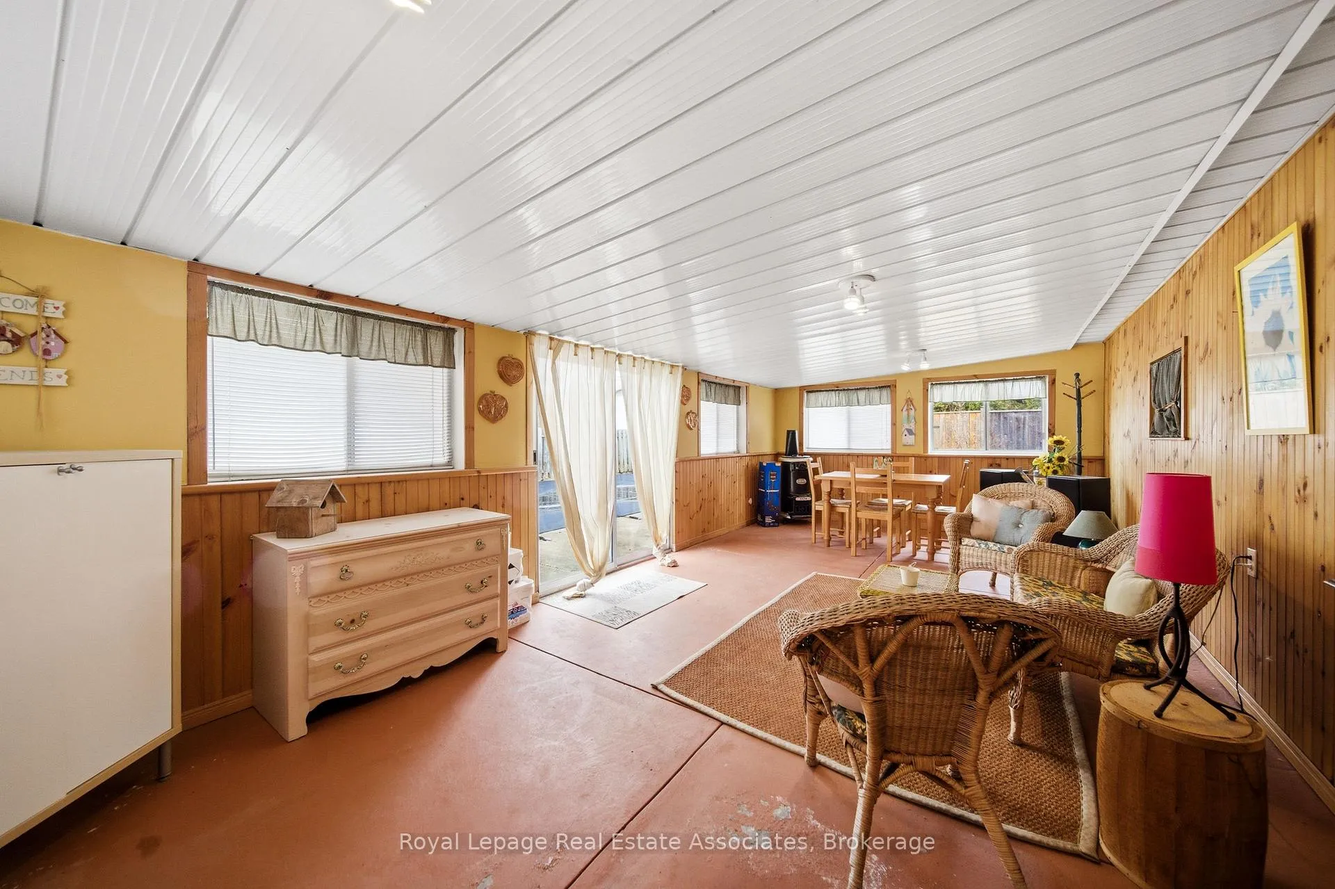 Photo 23 of 4018 Montcalm Crescent, Niagara Falls, Chippawa — HOMEH