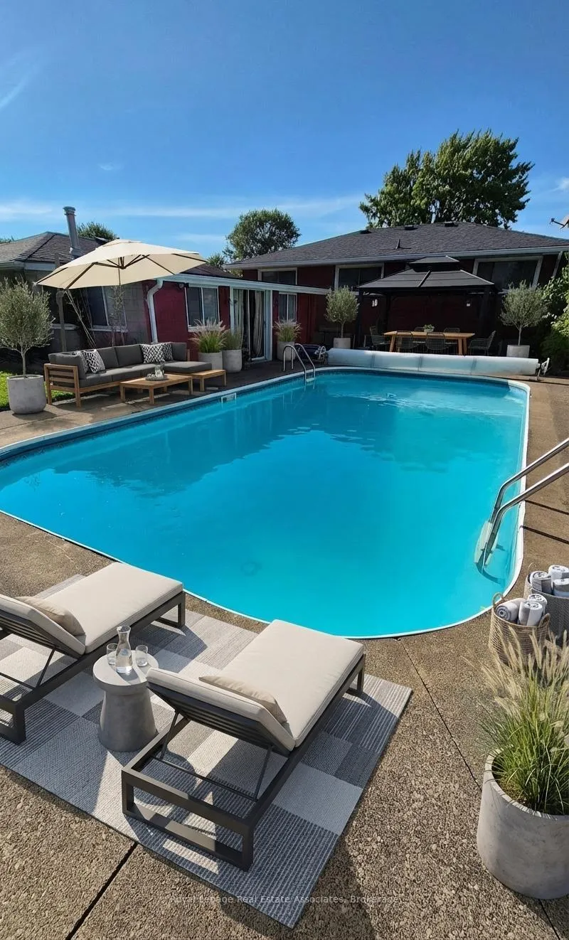 Photo 26 of 4018 Montcalm Crescent, Niagara Falls, Chippawa — HOMEH