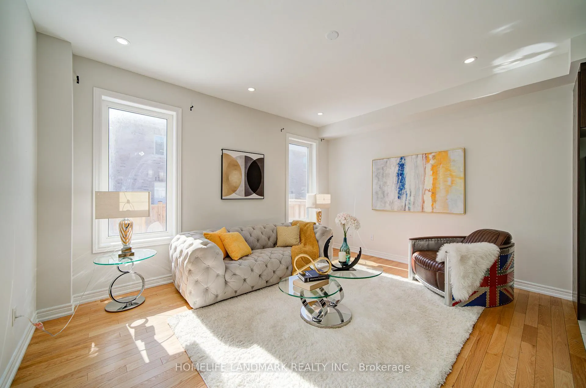 Photo 14 of 127 Decast Crescent, Markham, Box Grove — HOMEH