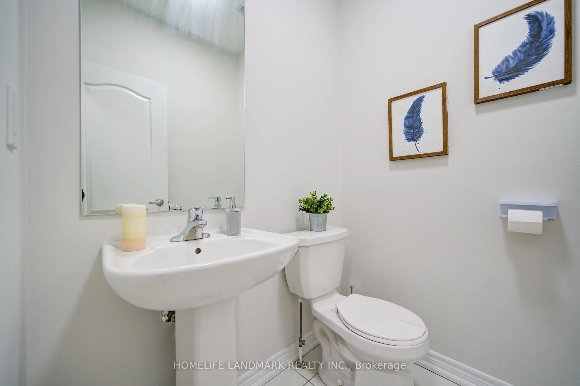 Photo 27 of 127 Decast Crescent, Markham, Box Grove — HOMEH