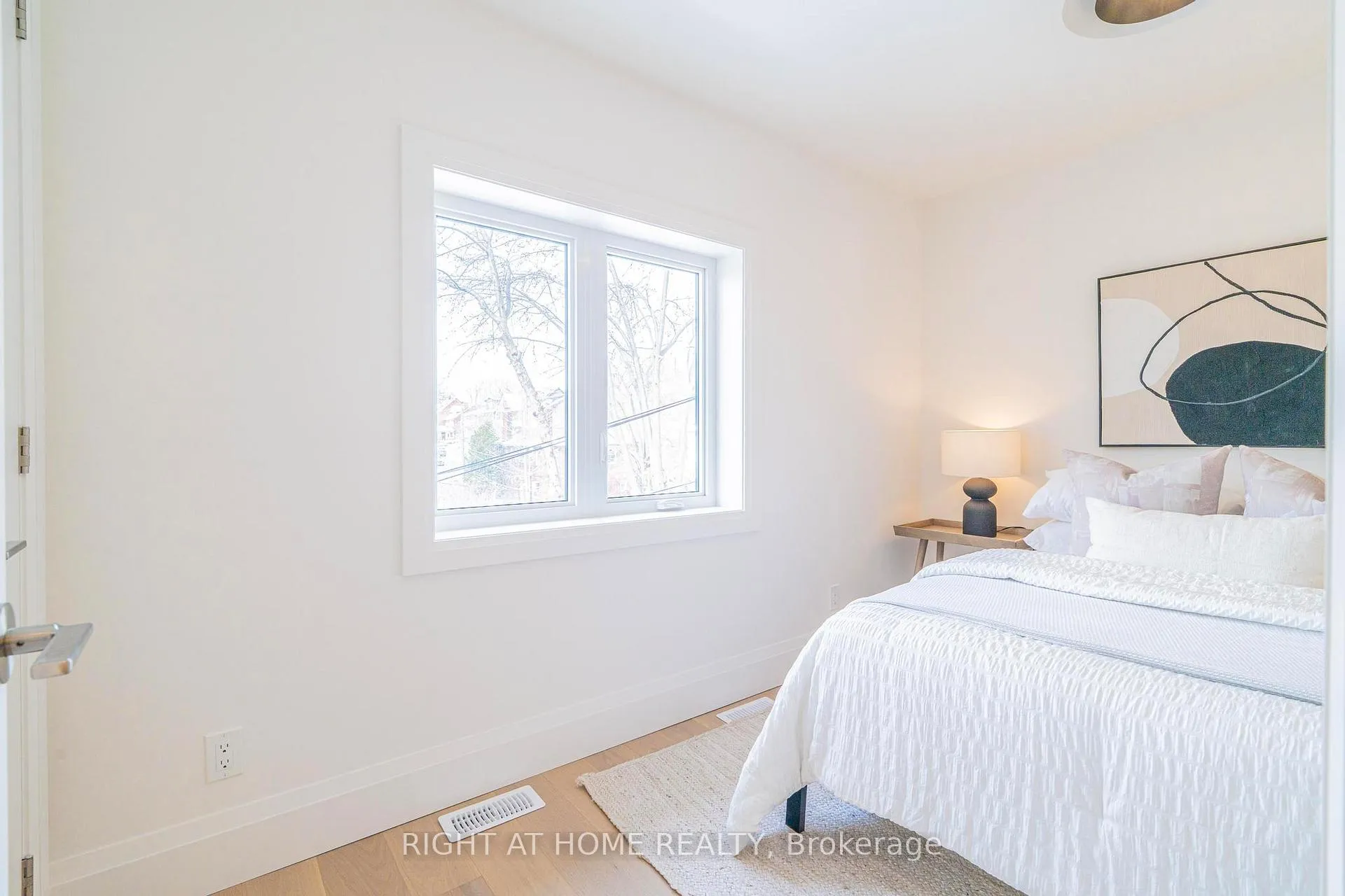 Photo 19 of 138 Winona Drive, Toronto, Wychwood — HOMEH