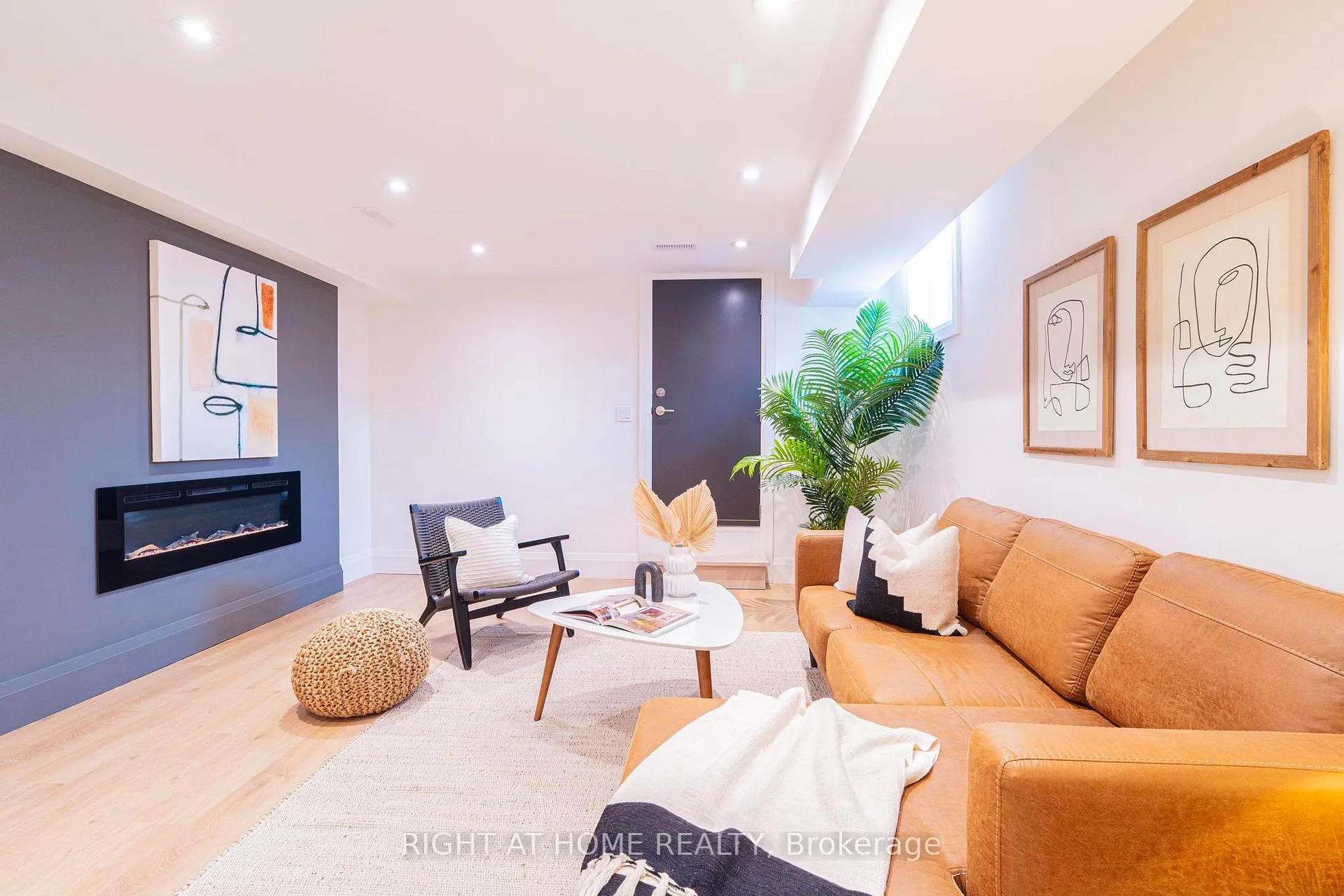 Photo 25 of 138 Winona Drive, Toronto, Wychwood — HOMEH