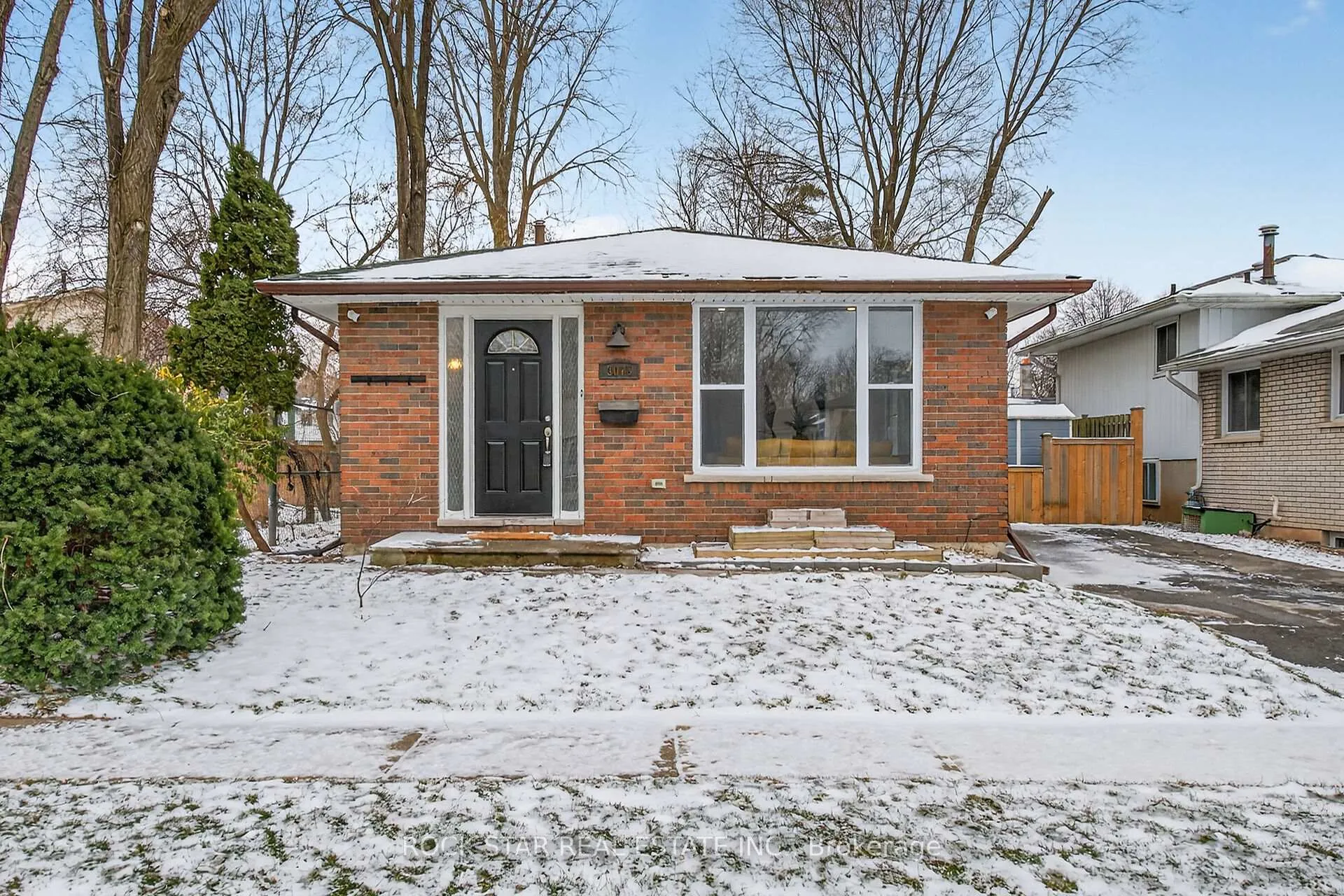Photo 1 of 3075 Empire Place, Niagara Falls, Church's Lane — HOMEH