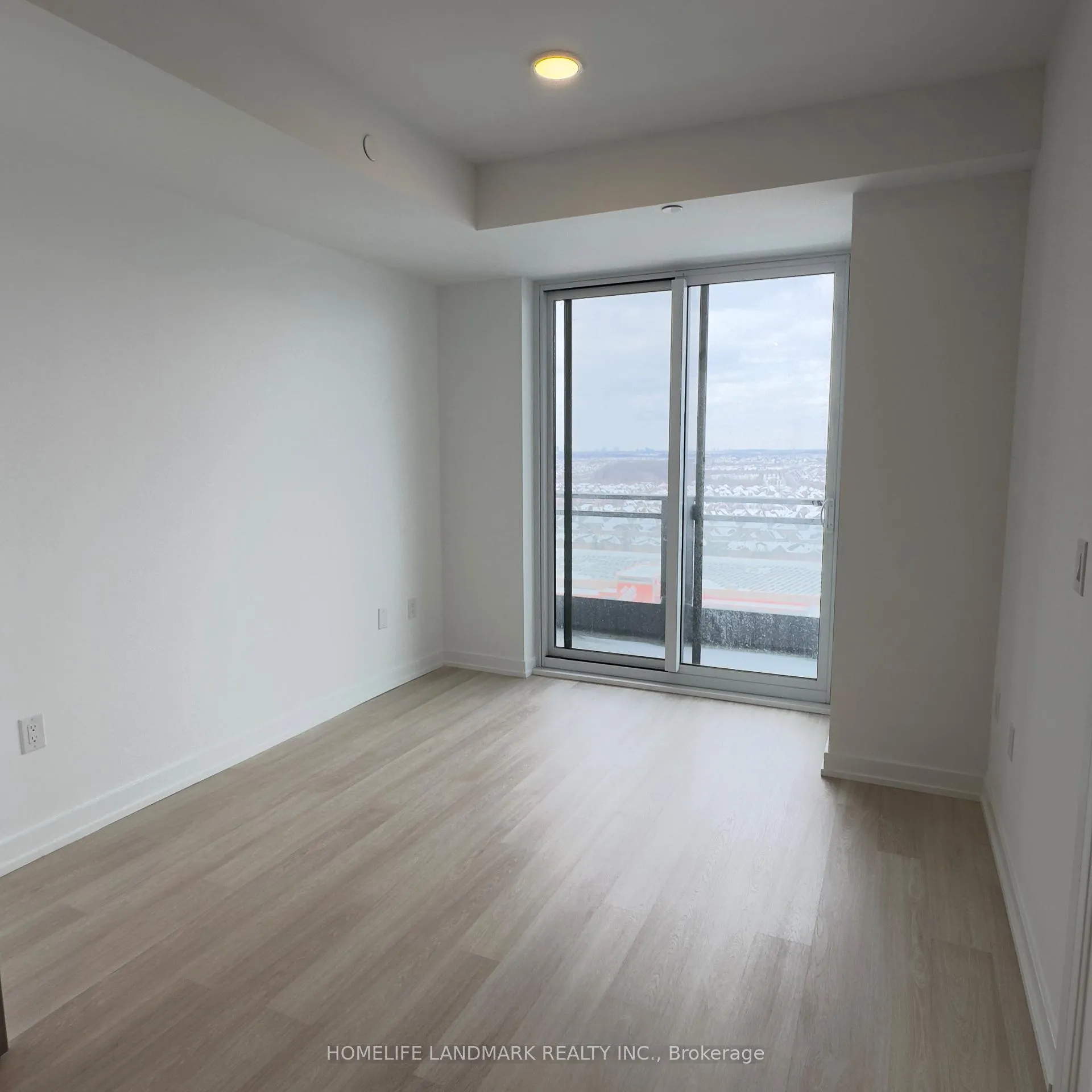 Photo 7 of Unit 1908 A, 9763 Markham Road, Markham, Greensborough — HOMEH