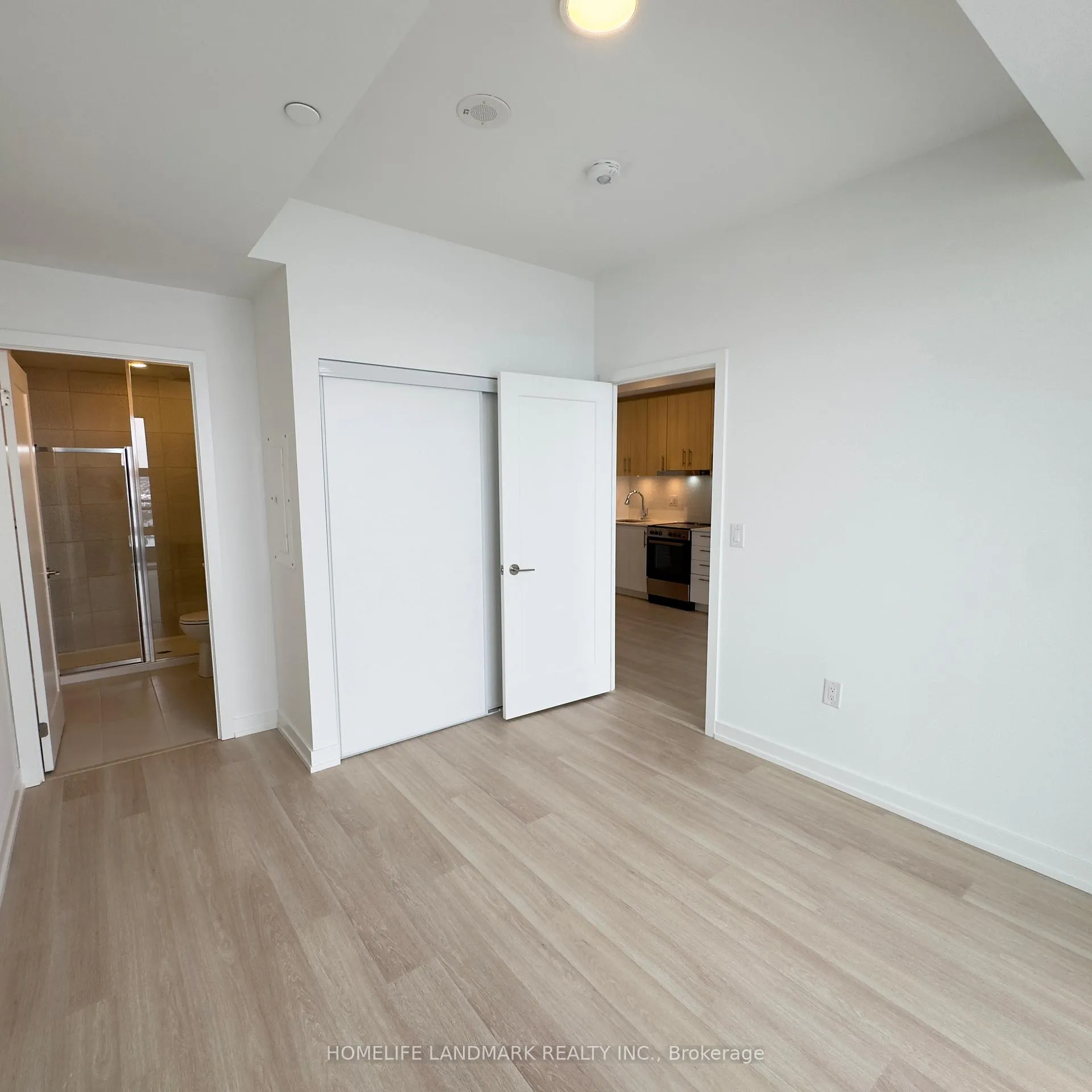 Photo 8 of Unit 1908 A, 9763 Markham Road, Markham, Greensborough — HOMEH