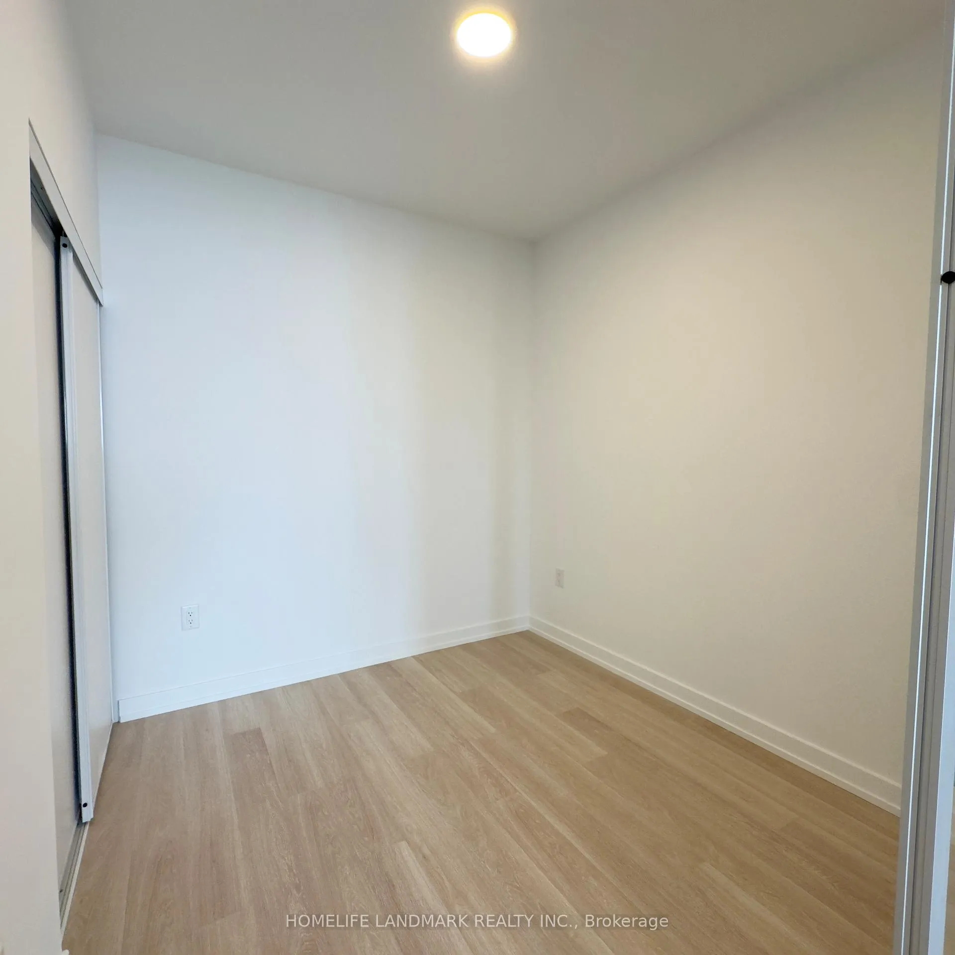 Photo 11 of Unit 1908 A, 9763 Markham Road, Markham, Greensborough — HOMEH
