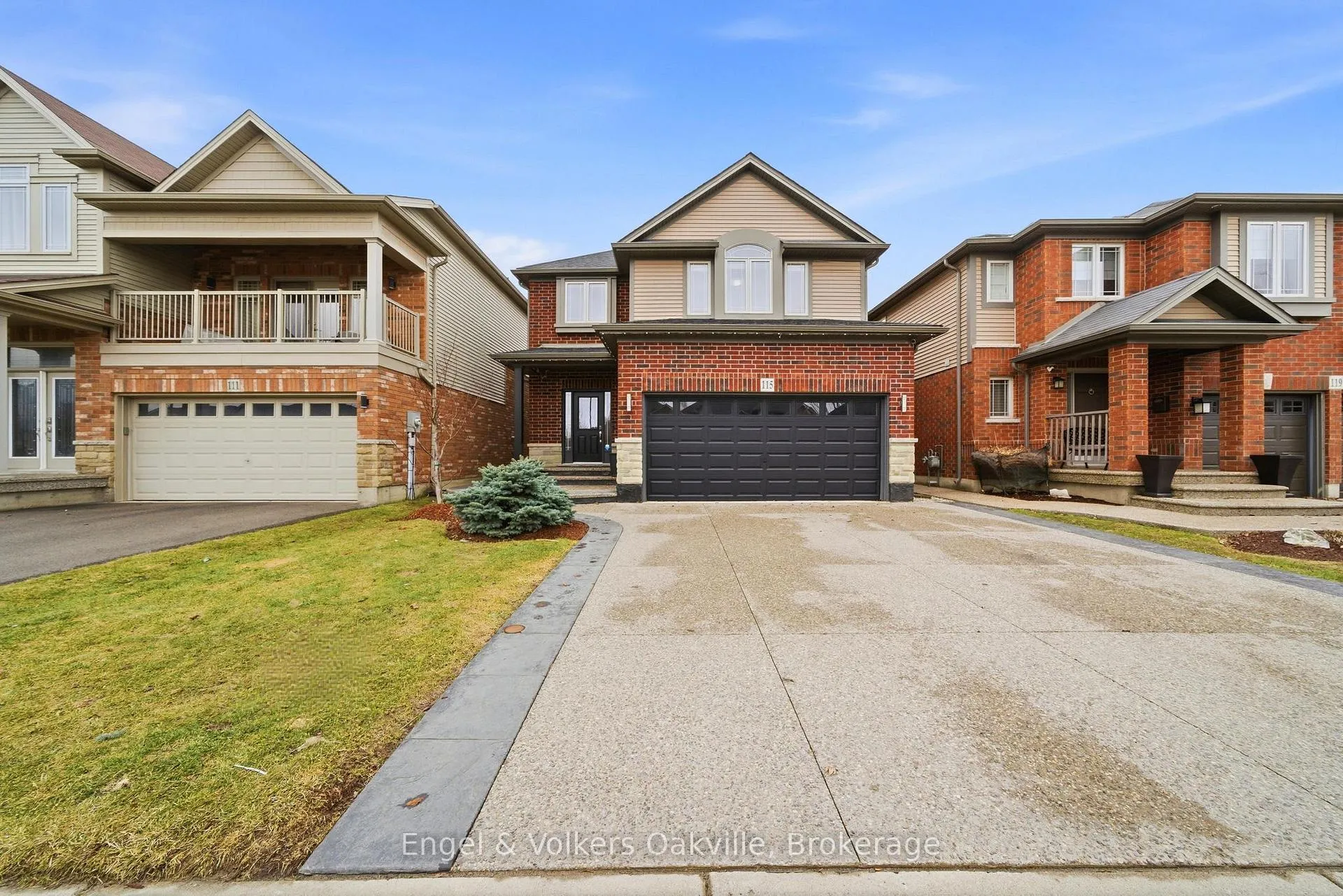 Photo 3 of 115 Pumpkin Pass, Hamilton, Binbrook — HOMEH