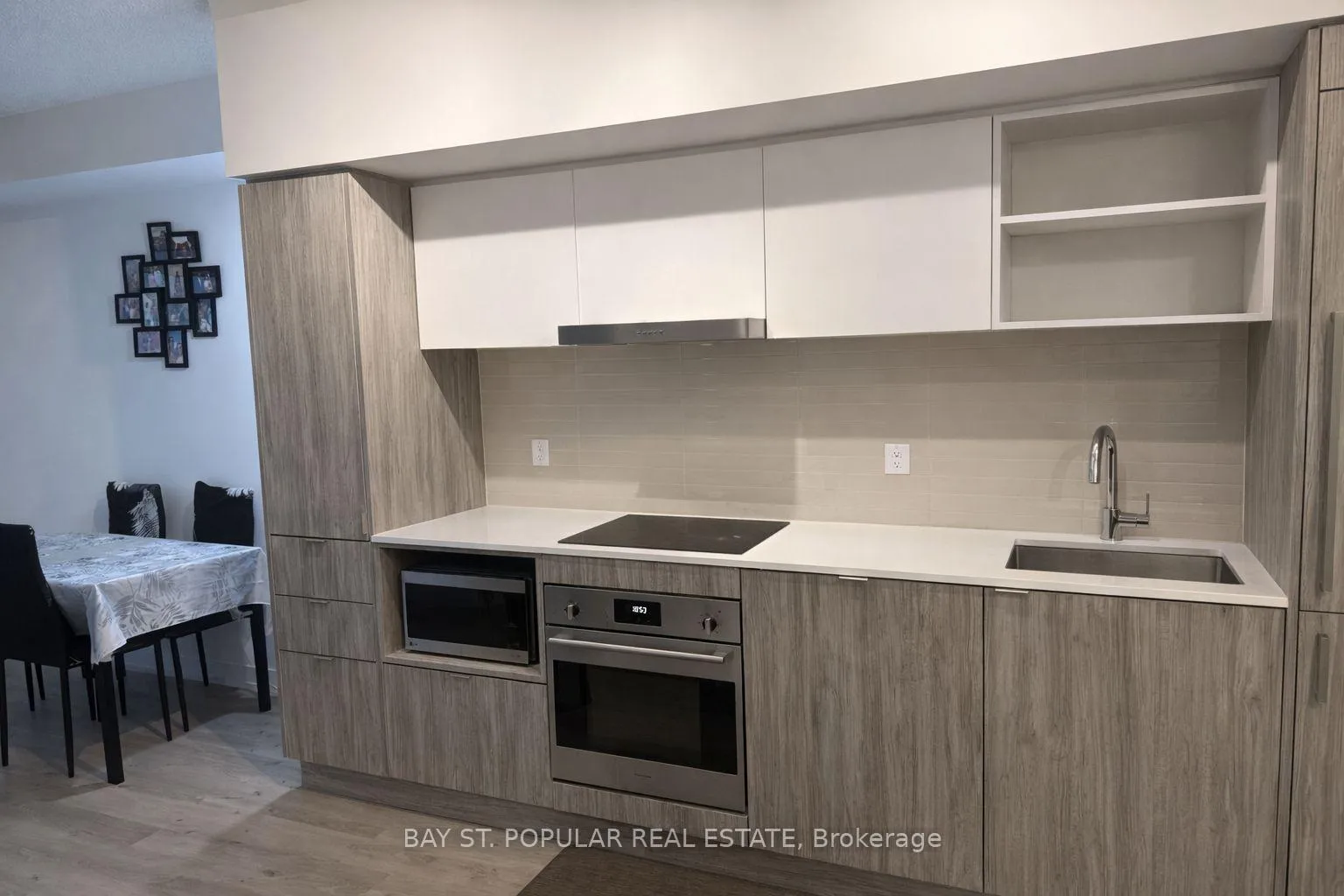Photo 4 of Unit 1705, 138 Downes Street, Toronto, Waterfront Communities — HOMEH