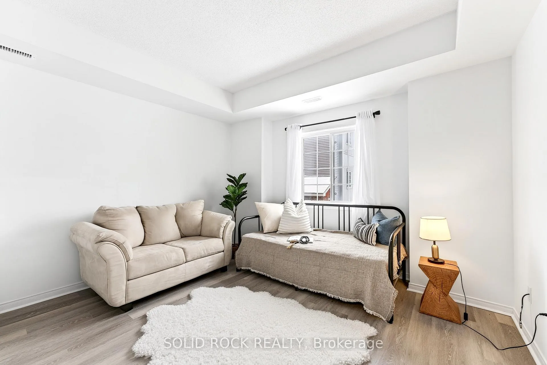 Photo 29 of Unit K, 101 Artesa Private, Ottawa, Kanata - Emerald Meadows/Trailwest — HOMEH