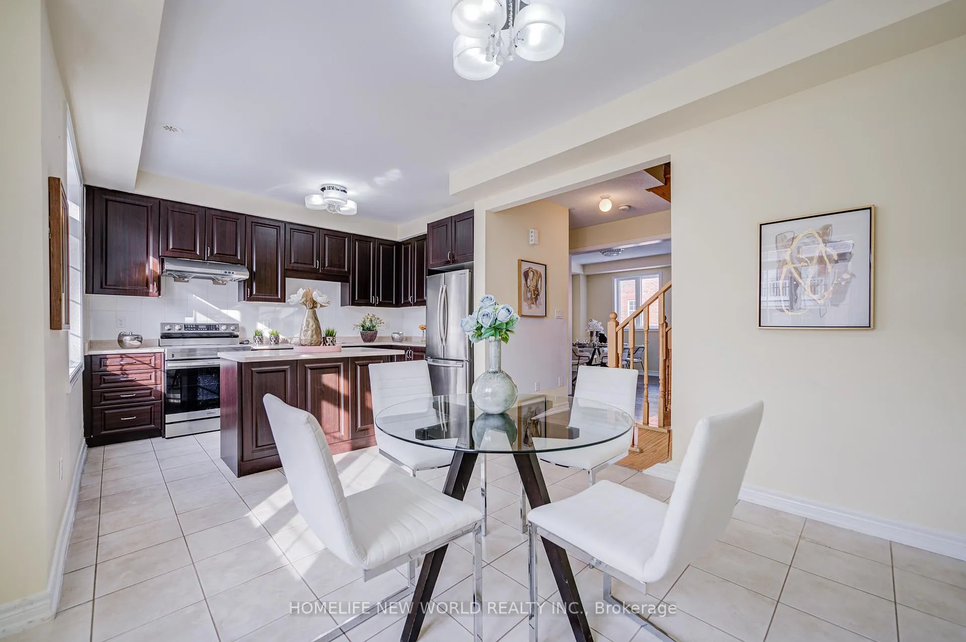 Photo 24 of 25 Spiv Grove Way, Markham, Greensborough — HOMEH