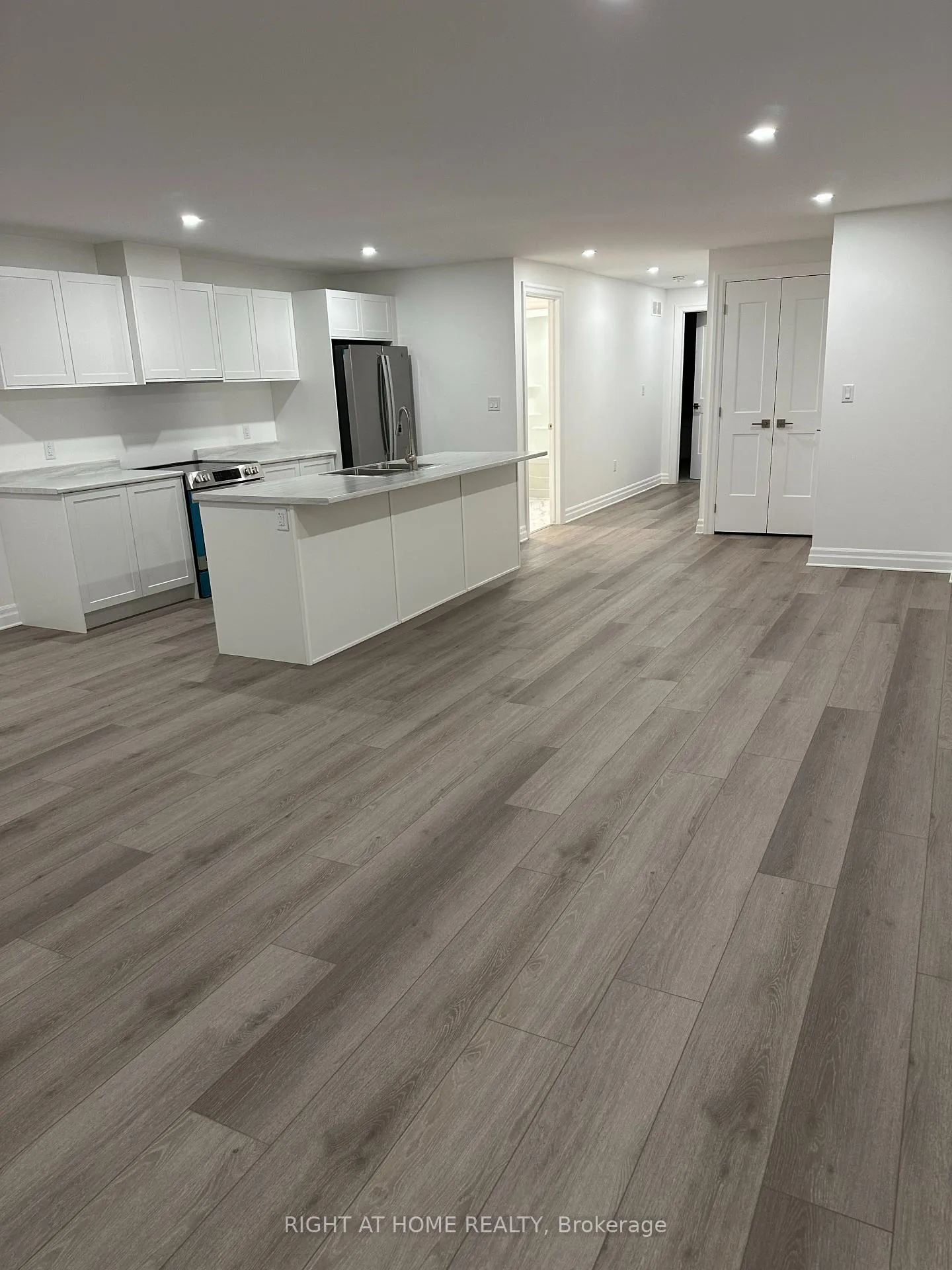 Photo 1 of Unit Upper, 7491 Marvel Drive, Niagara Falls, Brown — HOMEH