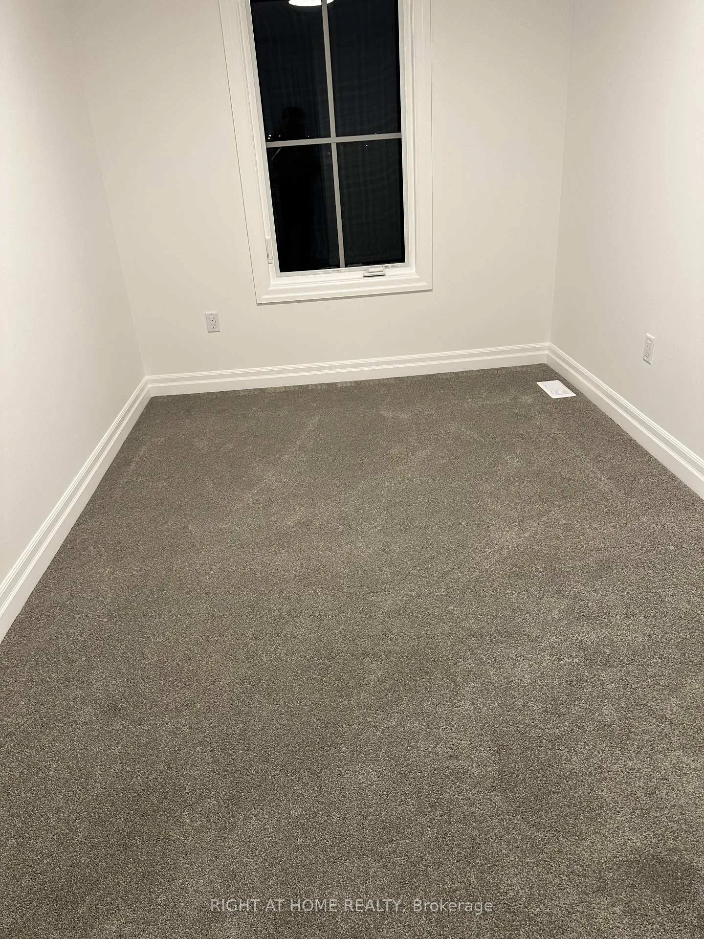 Photo 7 of Unit Upper, 7491 Marvel Drive, Niagara Falls, Brown — HOMEH