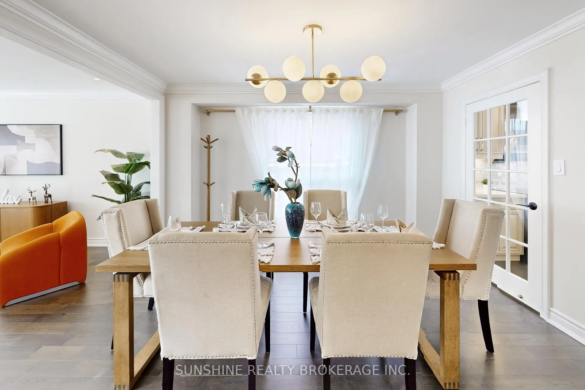 Photo 9 of 3 Cranleigh Drive, Markham, Unionville — HOMEH