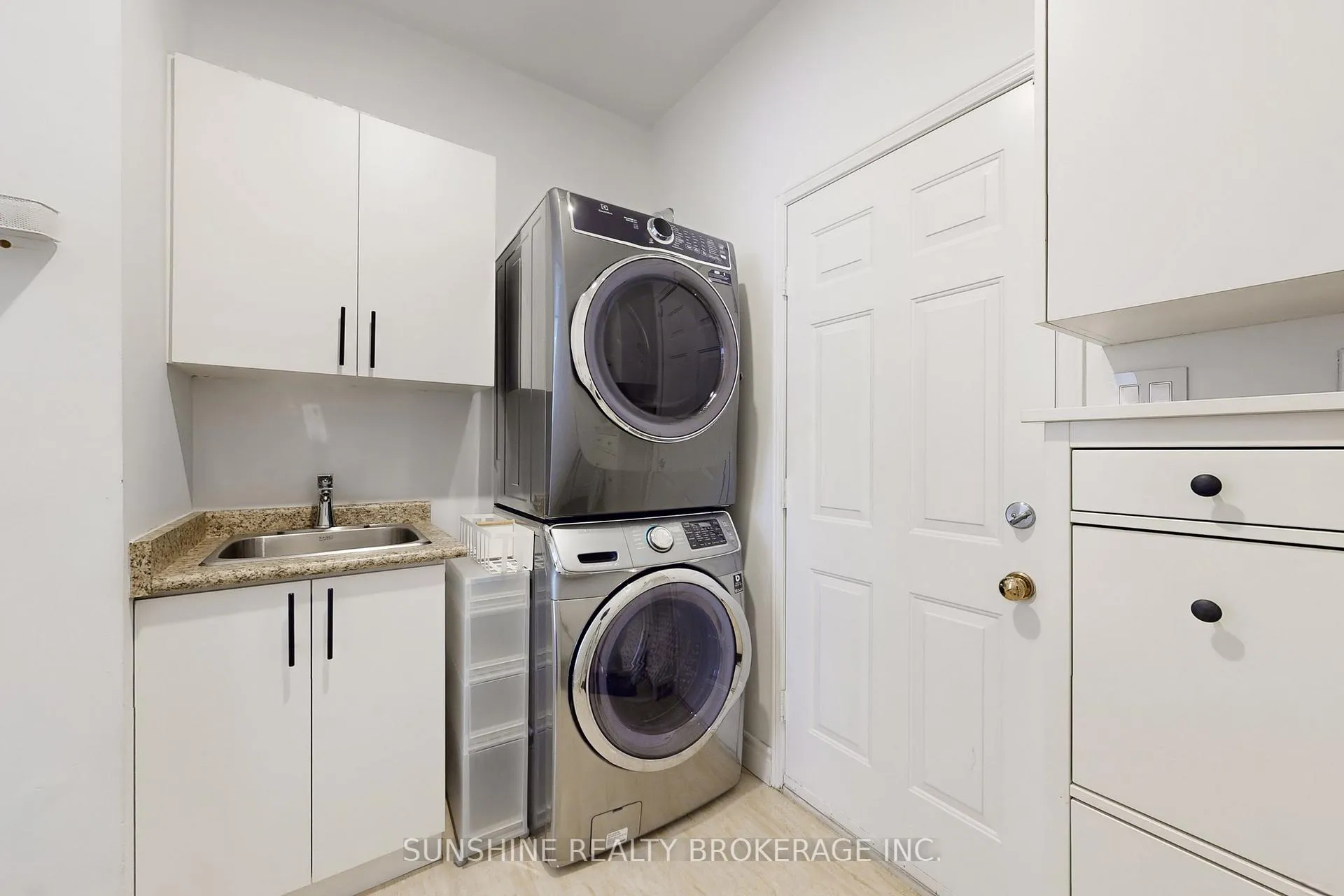 Photo 21 of 3 Cranleigh Drive, Markham, Unionville — HOMEH